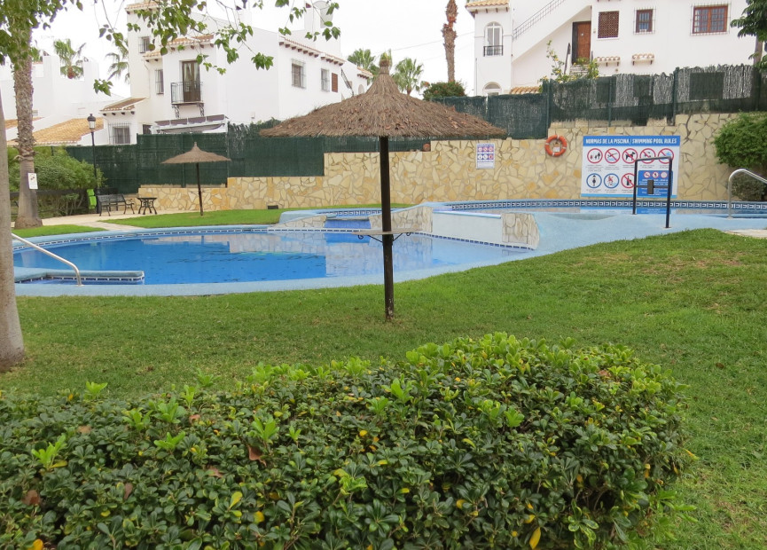 Resale - 1. Apartment / flat - Orihuela Costa