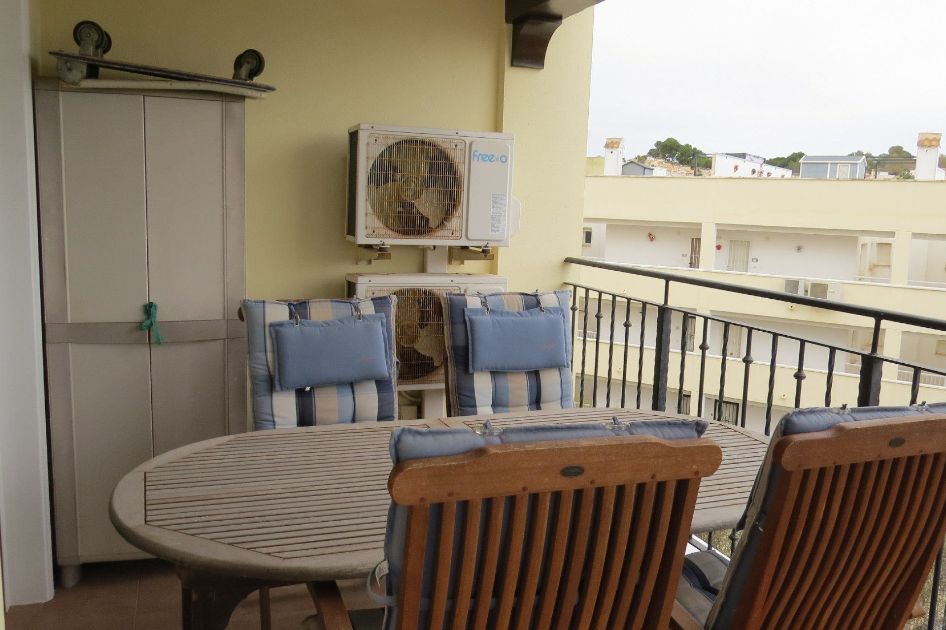 Resale - 1. Apartment / flat - Orihuela Costa