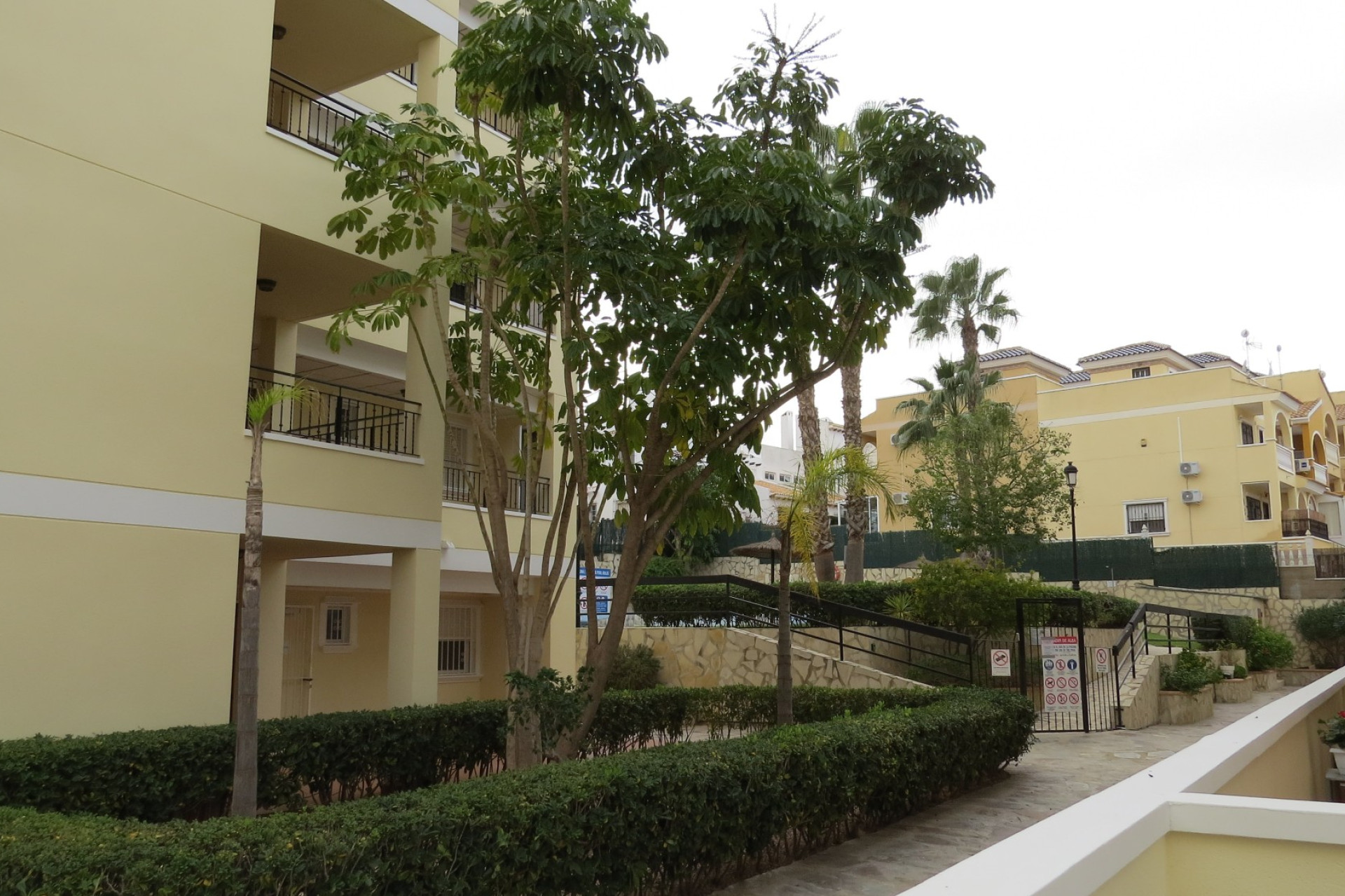 Resale - 1. Apartment / flat - Orihuela Costa