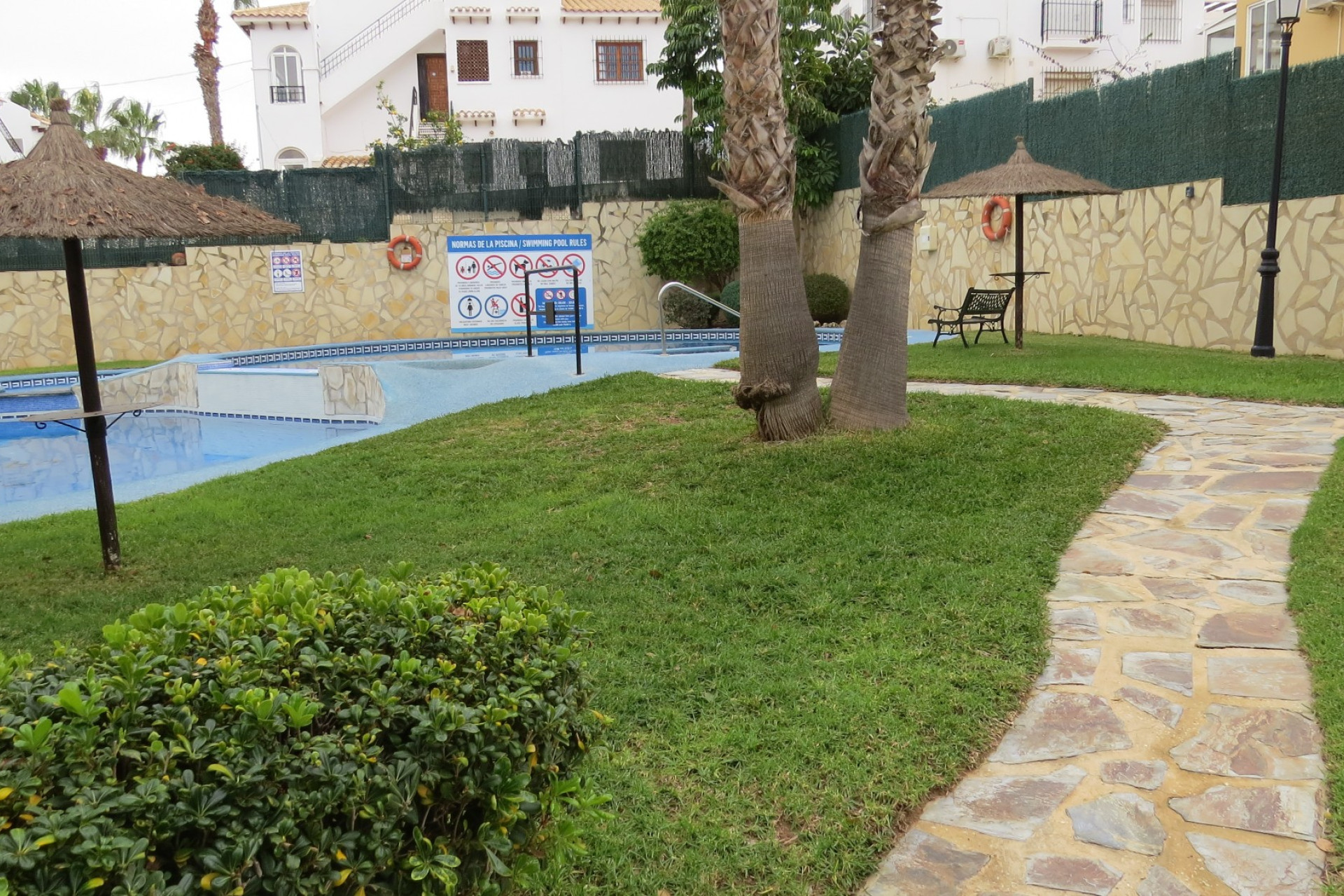 Resale - 1. Apartment / flat - Orihuela Costa