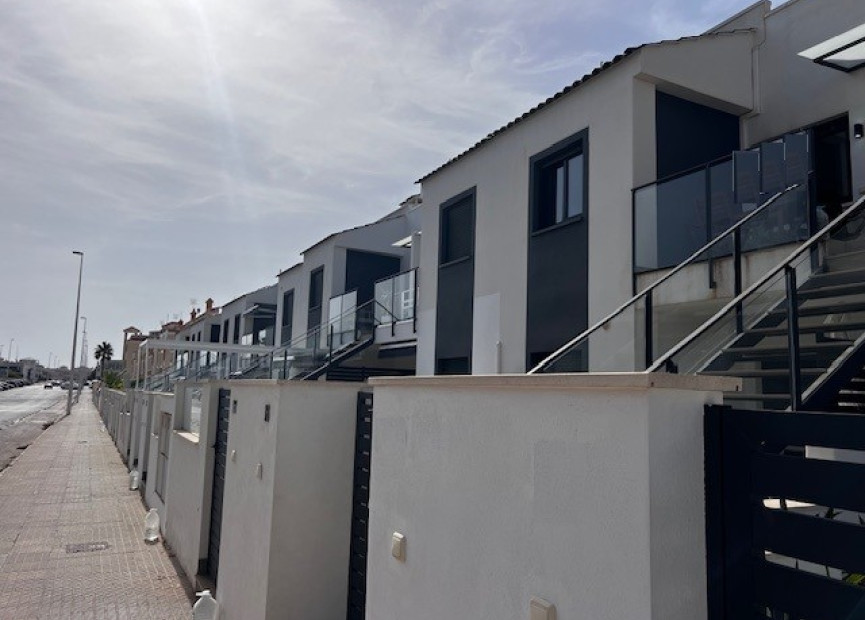 Resale - 1. Apartment / flat - Orihuela Costa