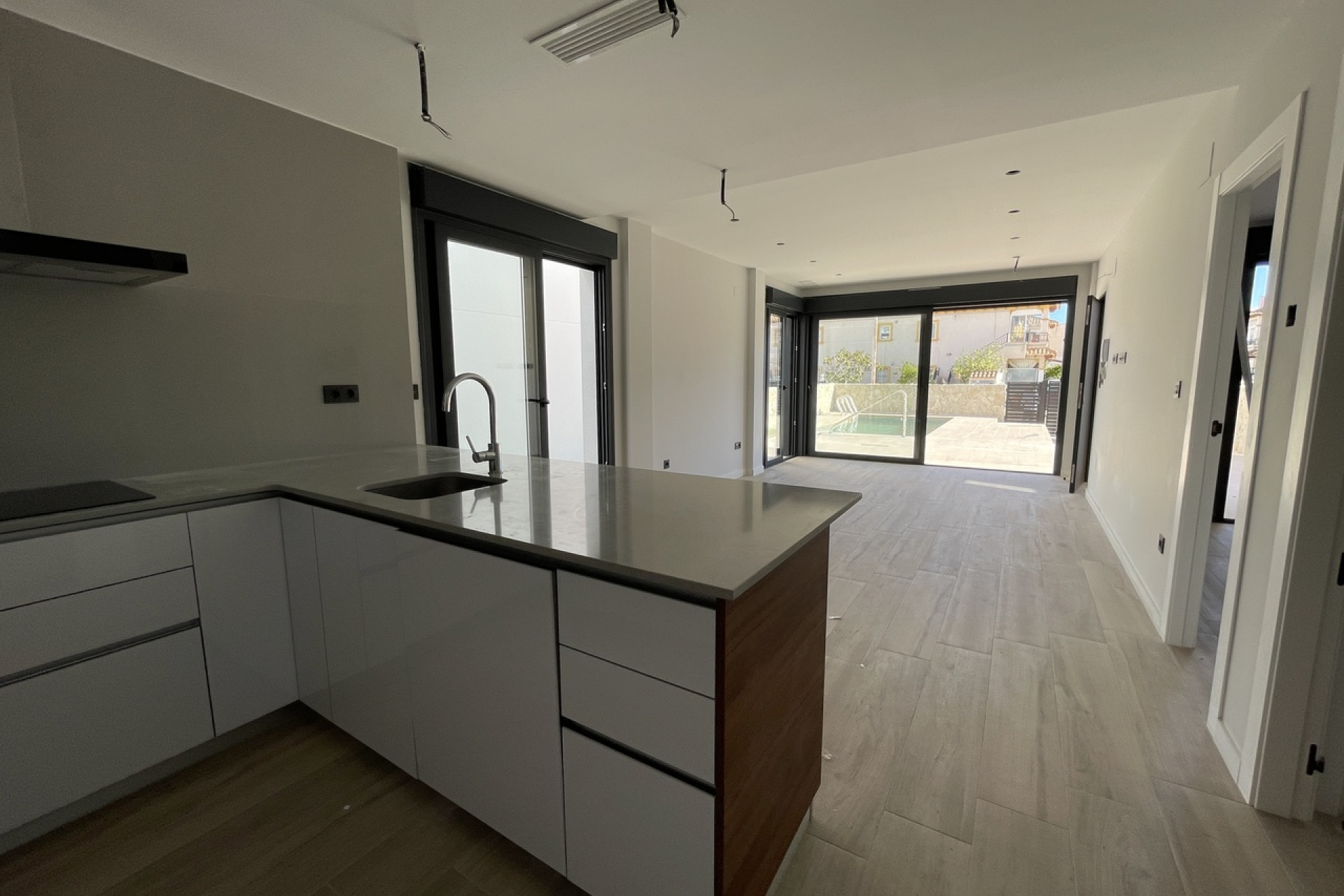 Resale - 1. Apartment / flat - Pilar de la Horadada - Costa Blanca South