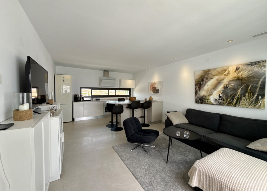 Resale - 1. Apartment / flat - Pilar de la Horadada - Costa Blanca South