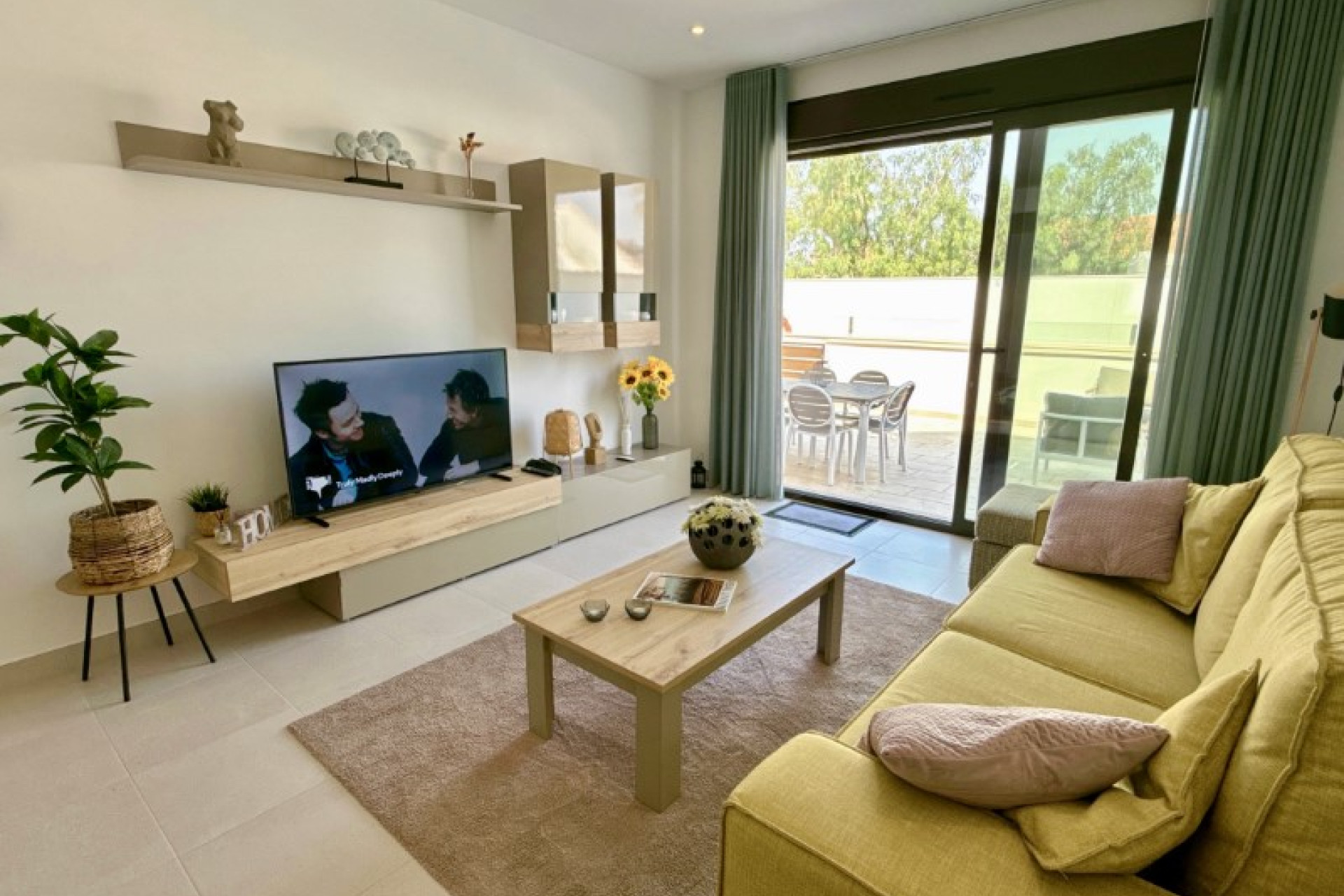 Resale - 1. Apartment / flat - Pilar de la Horadada - Costa Blanca South