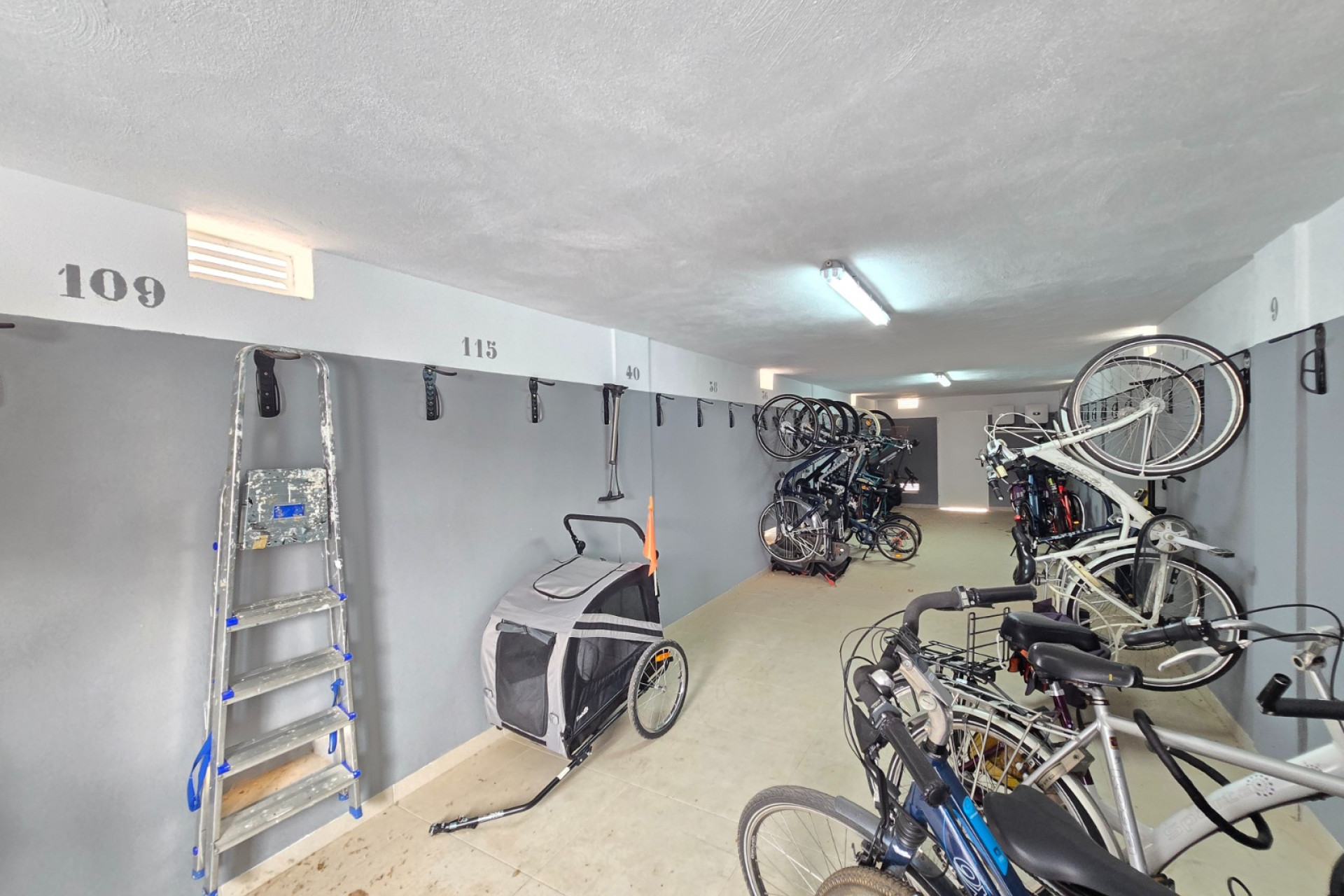 Resale - 1. Apartment / flat - Pilar de la Horadada - Costa Blanca South