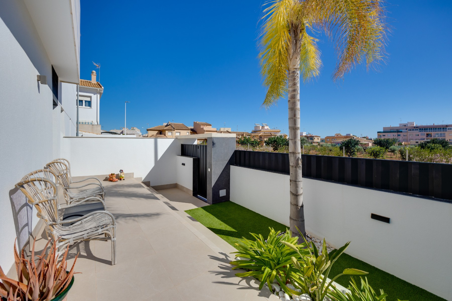 Resale - 1. Apartment / flat - Pilar de la Horadada - Costa Blanca Sur