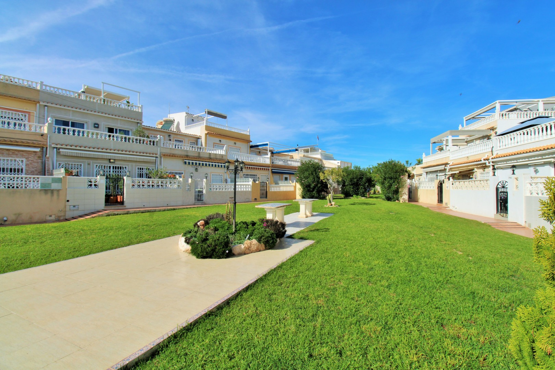 Resale - 1. Apartment / flat - Playa Flamenca - Costa Blanca South