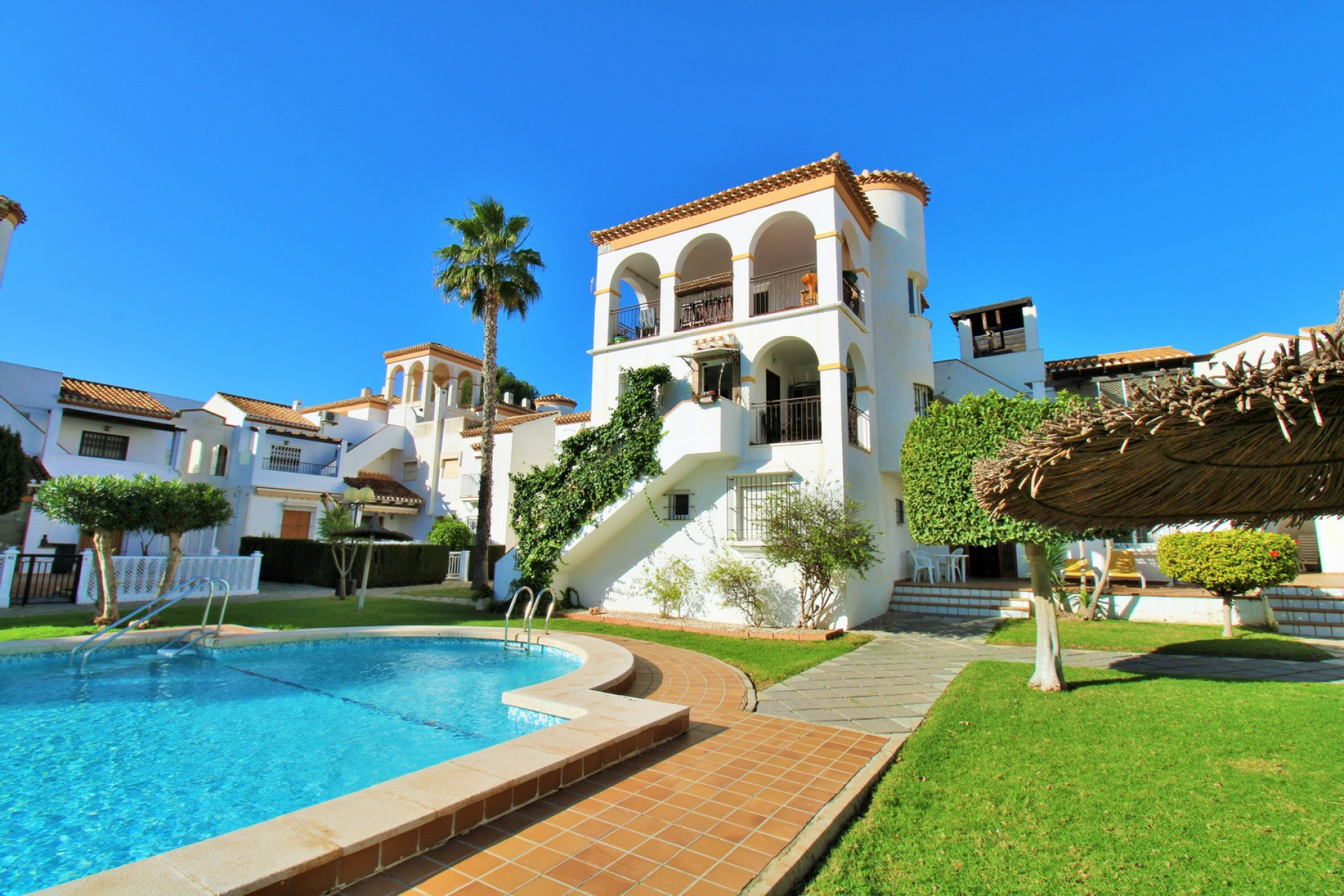 Resale - 1. Apartment / flat - Playa Flamenca - Costa Blanca South