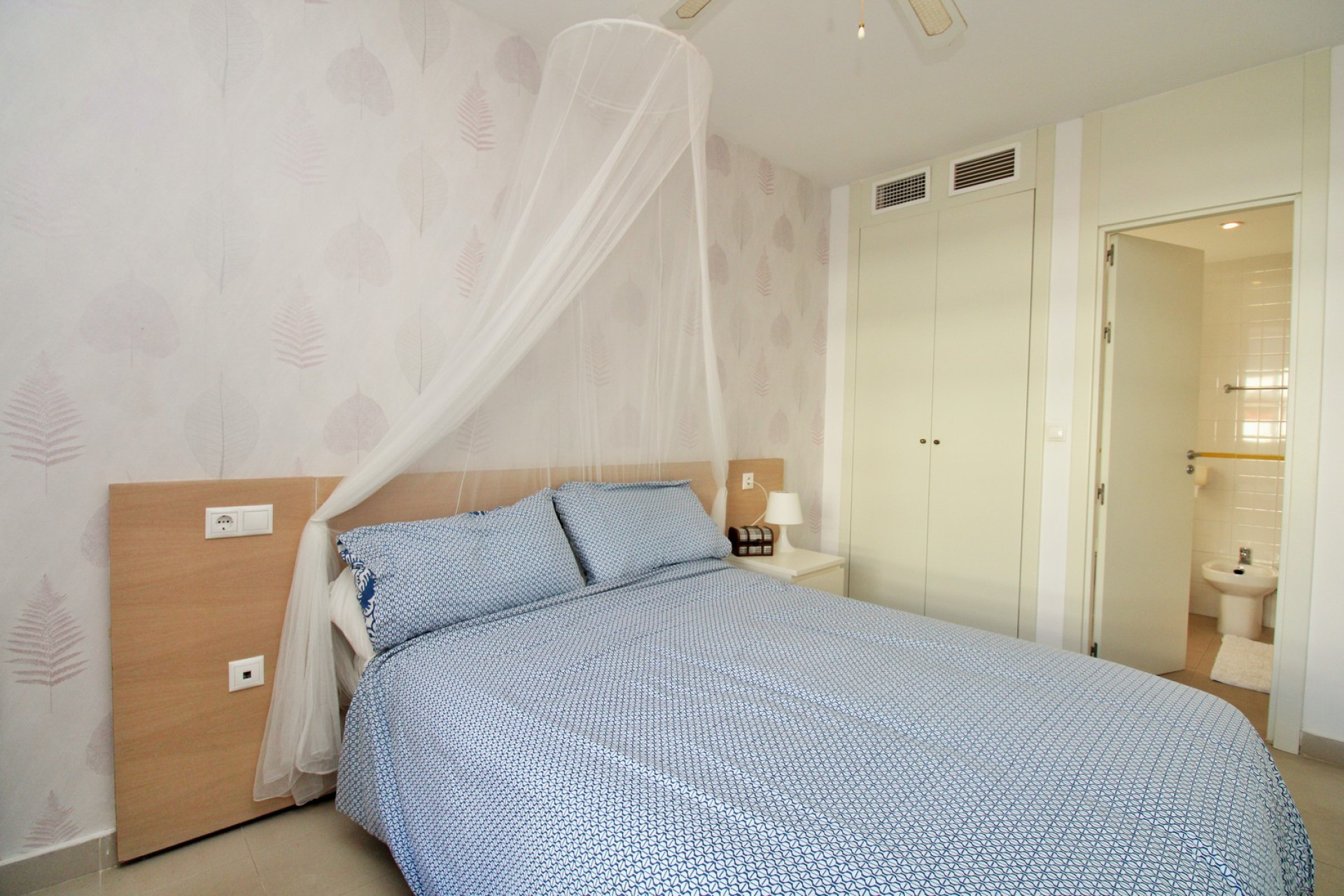 Resale - 1. Apartment / flat - Playa Flamenca - Costa Blanca South