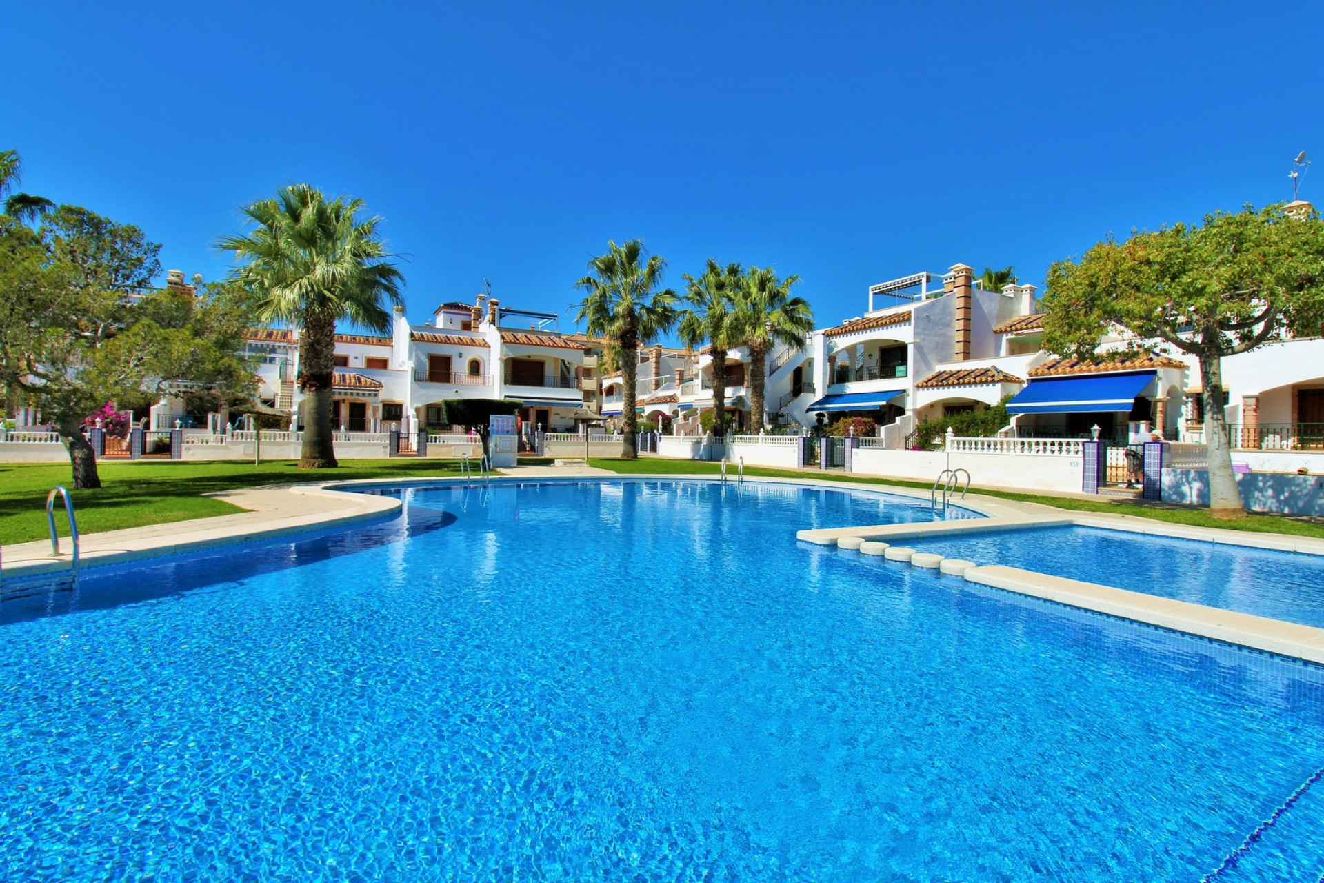 Resale - 1. Apartment / flat - Playa Flamenca - Costa Blanca South