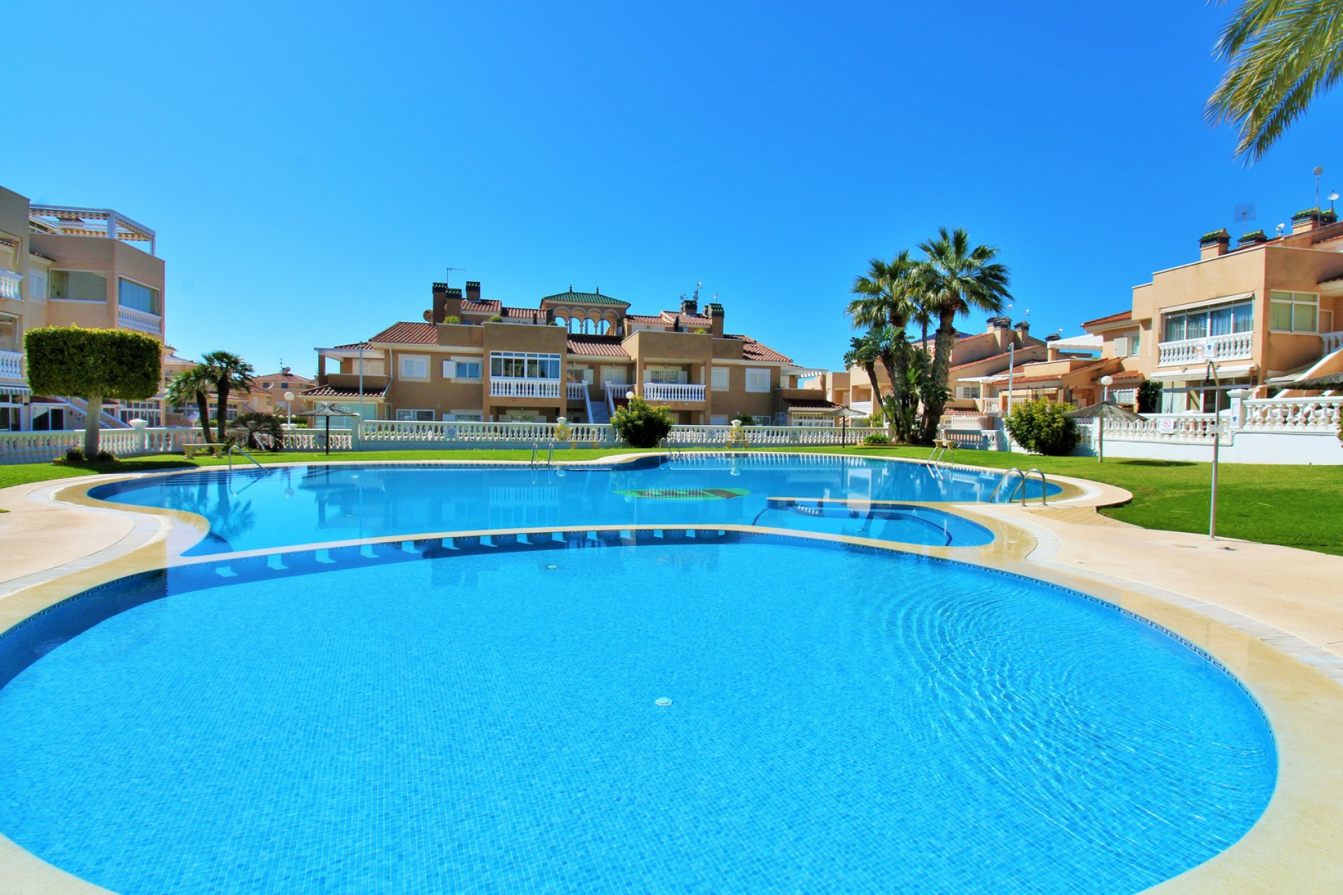 Resale - 1. Apartment / flat - Playa Flamenca - Costa Blanca South
