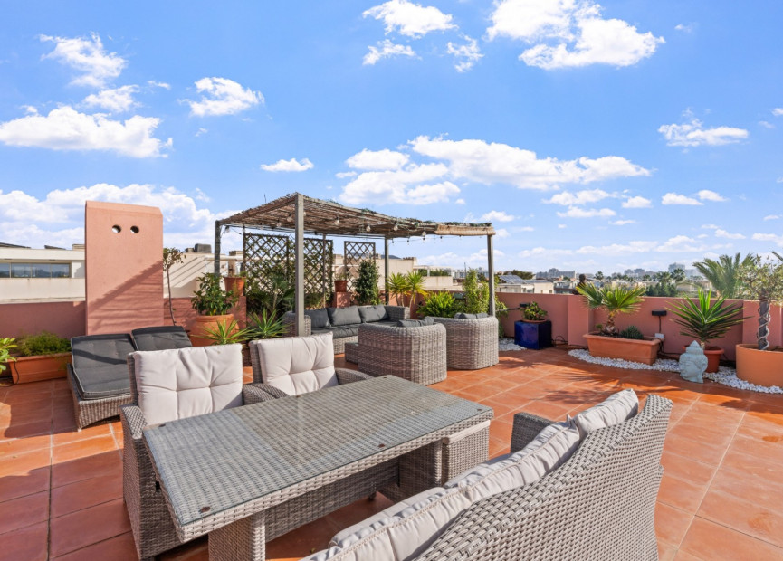 Resale - 1. Apartment / flat - Playa San Juan - Costa Blanca North