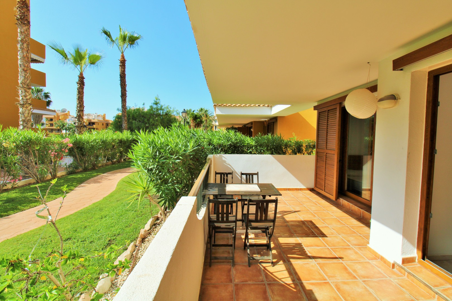 Resale - 1. Apartment / flat - Punta Prima - Costa Blanca South