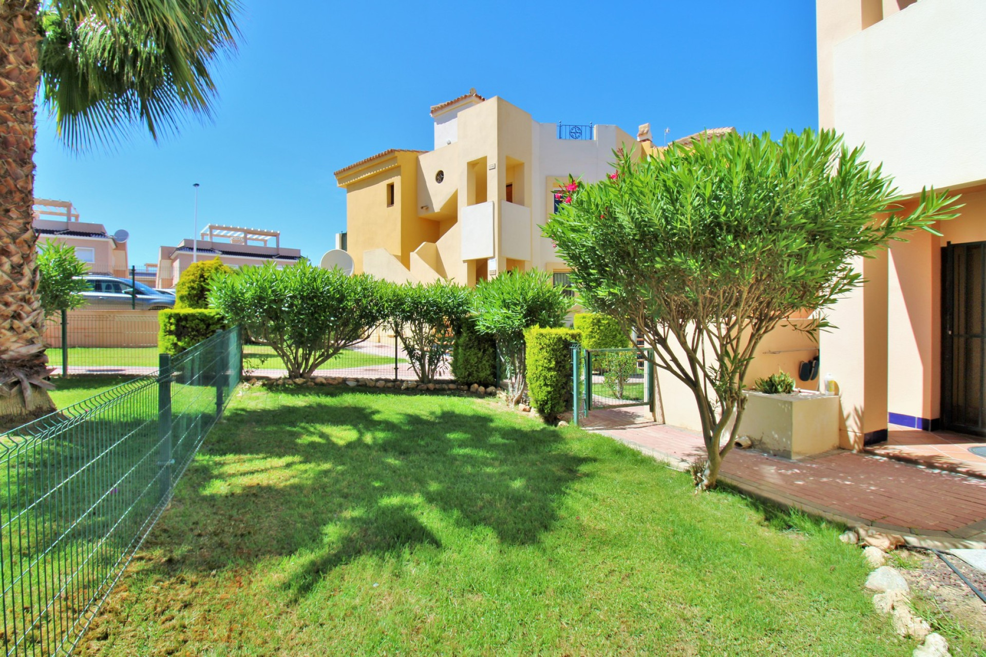 Resale - 1. Apartment / flat - Punta Prima - Costa Blanca South