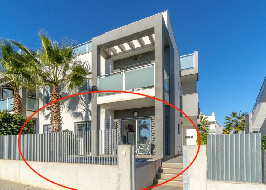 Resale - 1. Apartment / flat - Punta Prima - Costa Blanca South