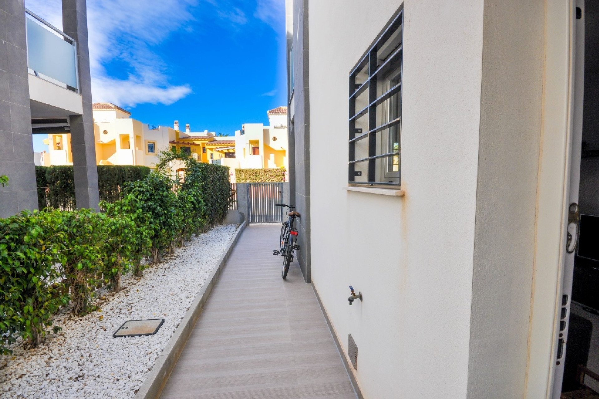 Resale - 1. Apartment / flat - Punta Prima - Costa Blanca South