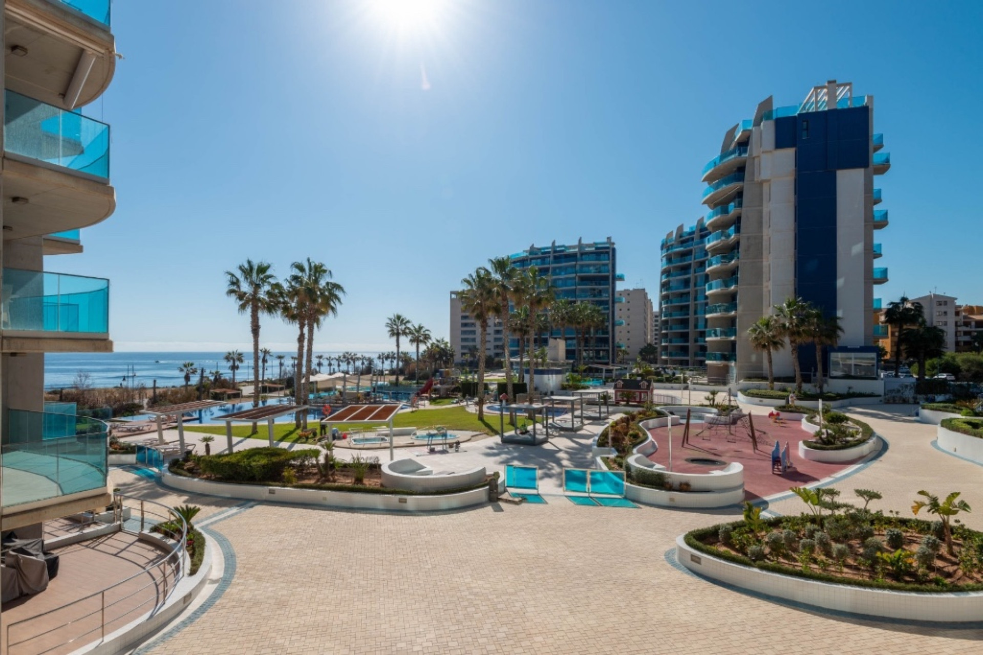 Resale - 1. Apartment / flat - Punta Prima - Costa Blanca South