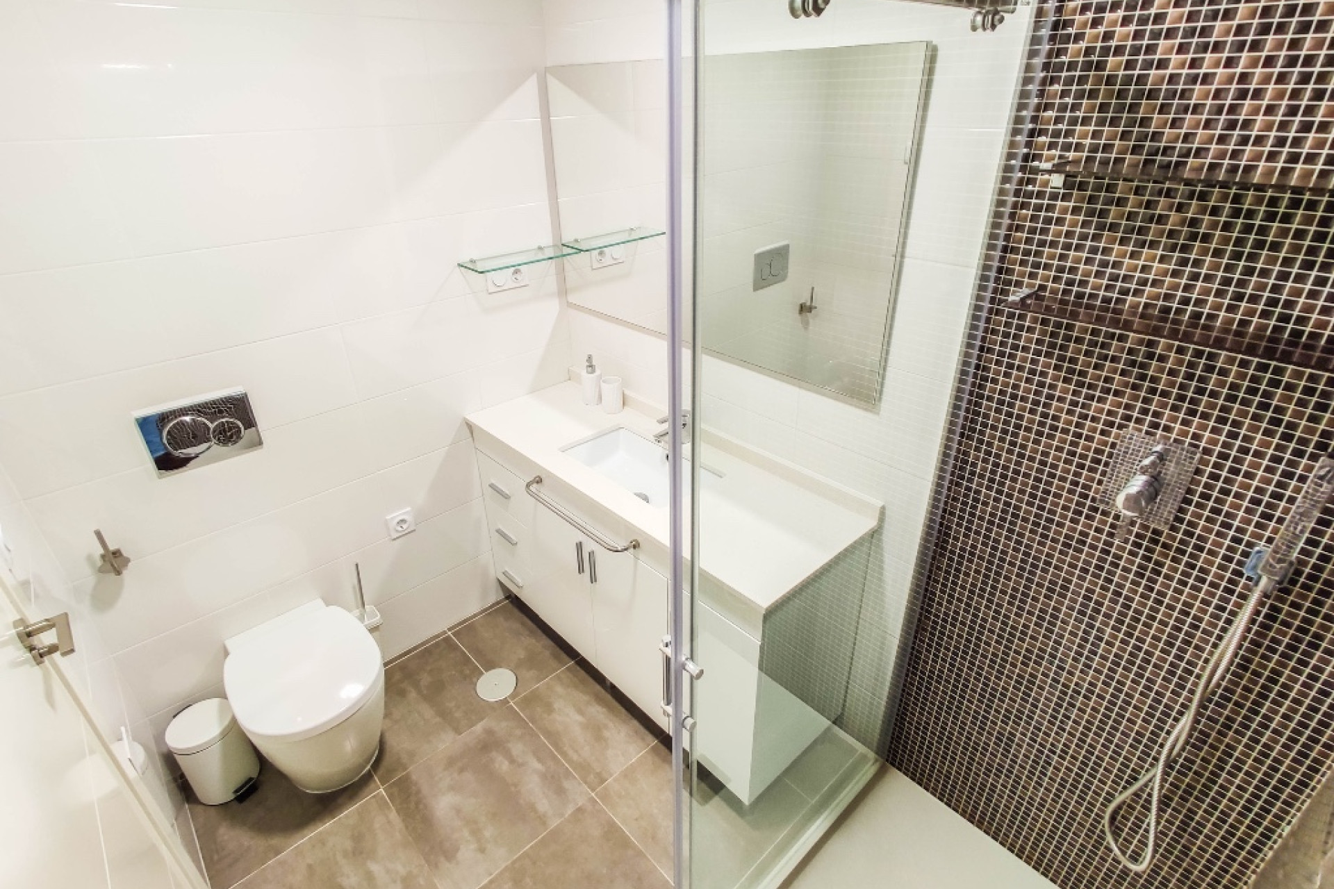 Resale - 1. Apartment / flat - Punta Prima - Costa Blanca South