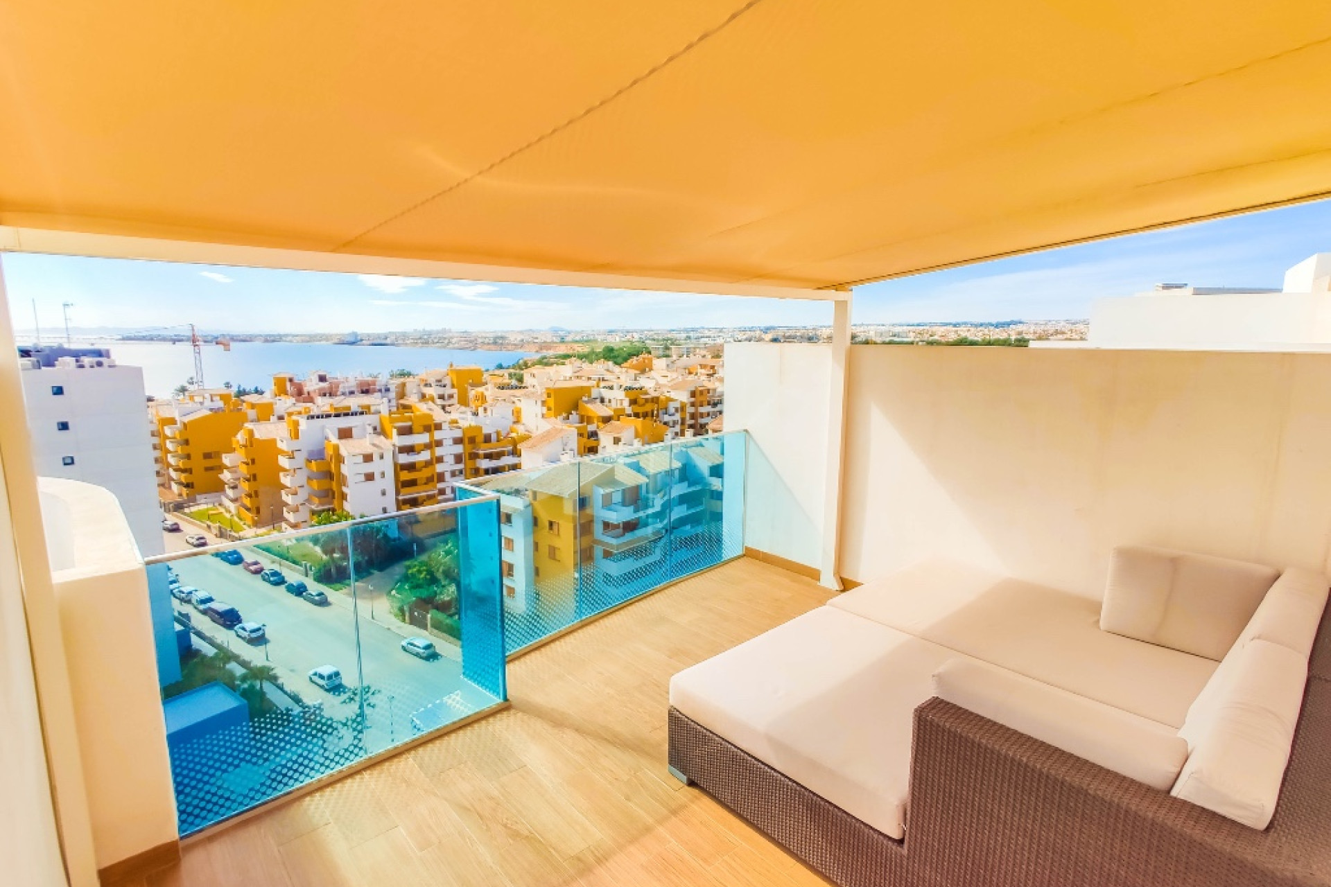 Resale - 1. Apartment / flat - Punta Prima - Costa Blanca South