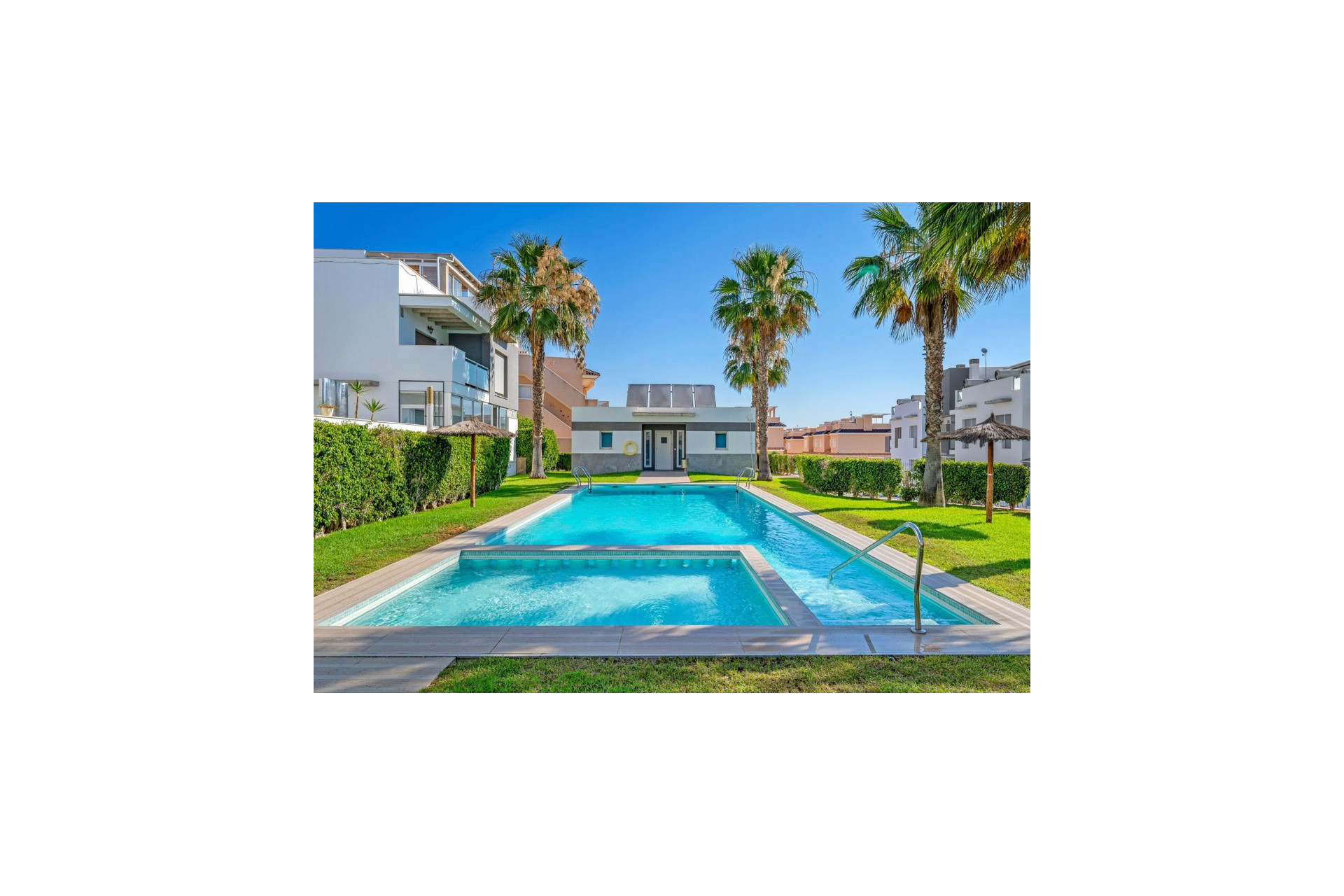 Resale - 1. Apartment / flat - Punta Prima - Costa Blanca South