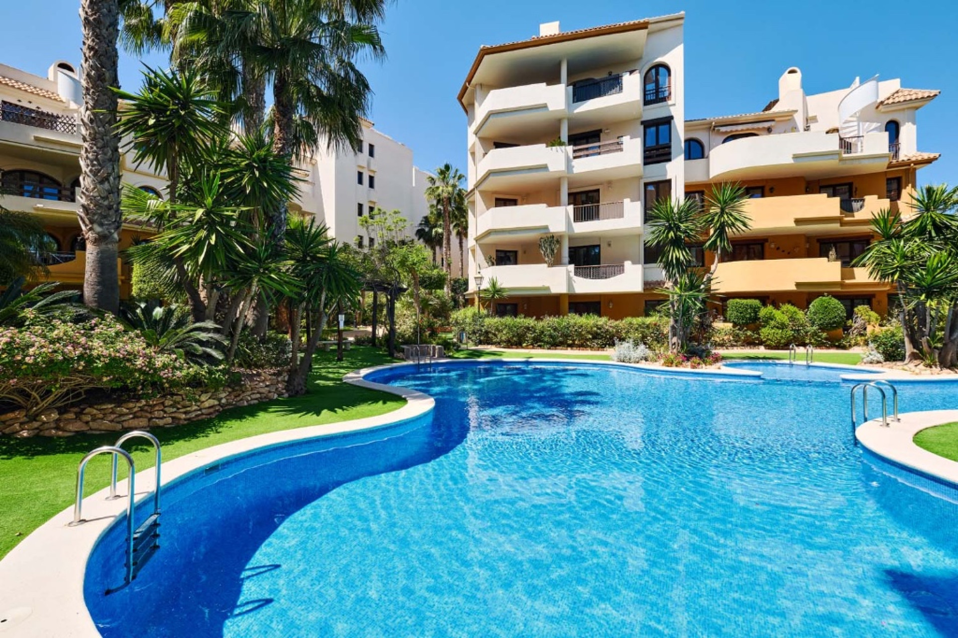 Resale - 1. Apartment / flat - Punta Prima - Costa Blanca South