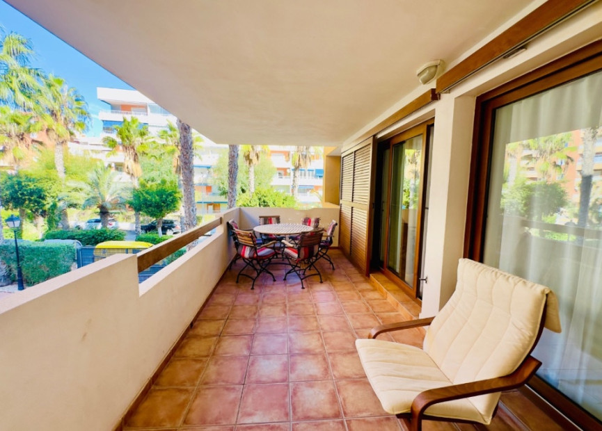 Resale - 1. Apartment / flat - Punta Prima - Costa Blanca South