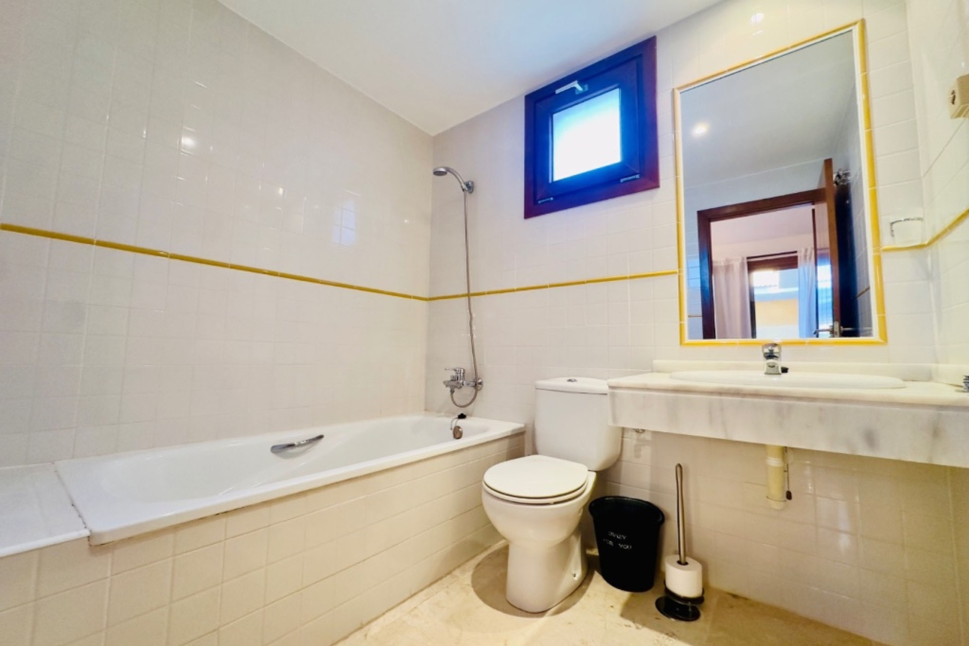 Resale - 1. Apartment / flat - Punta Prima - Costa Blanca South