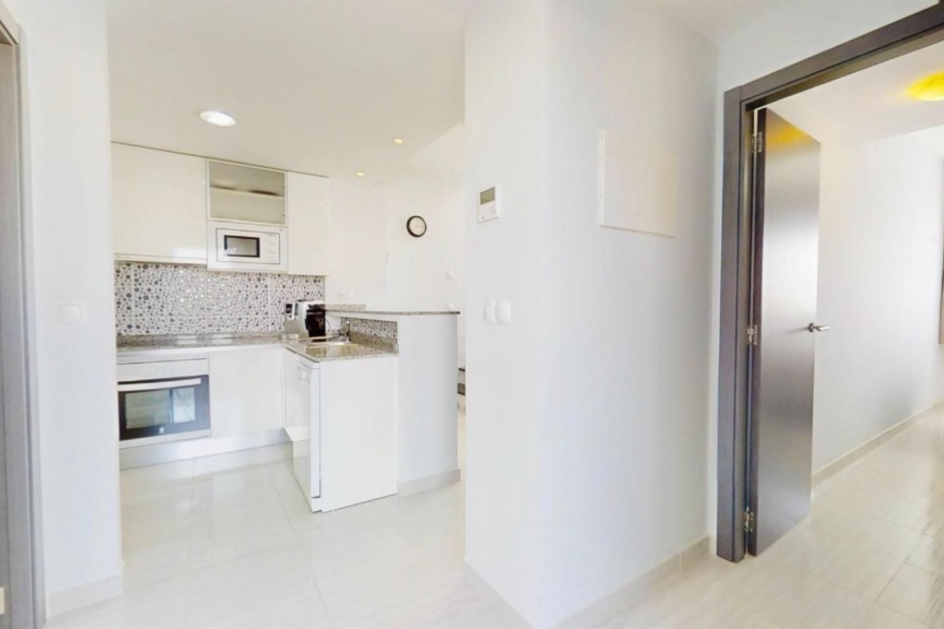 Resale - 1. Apartment / flat - Punta Prima - Costa Blanca South