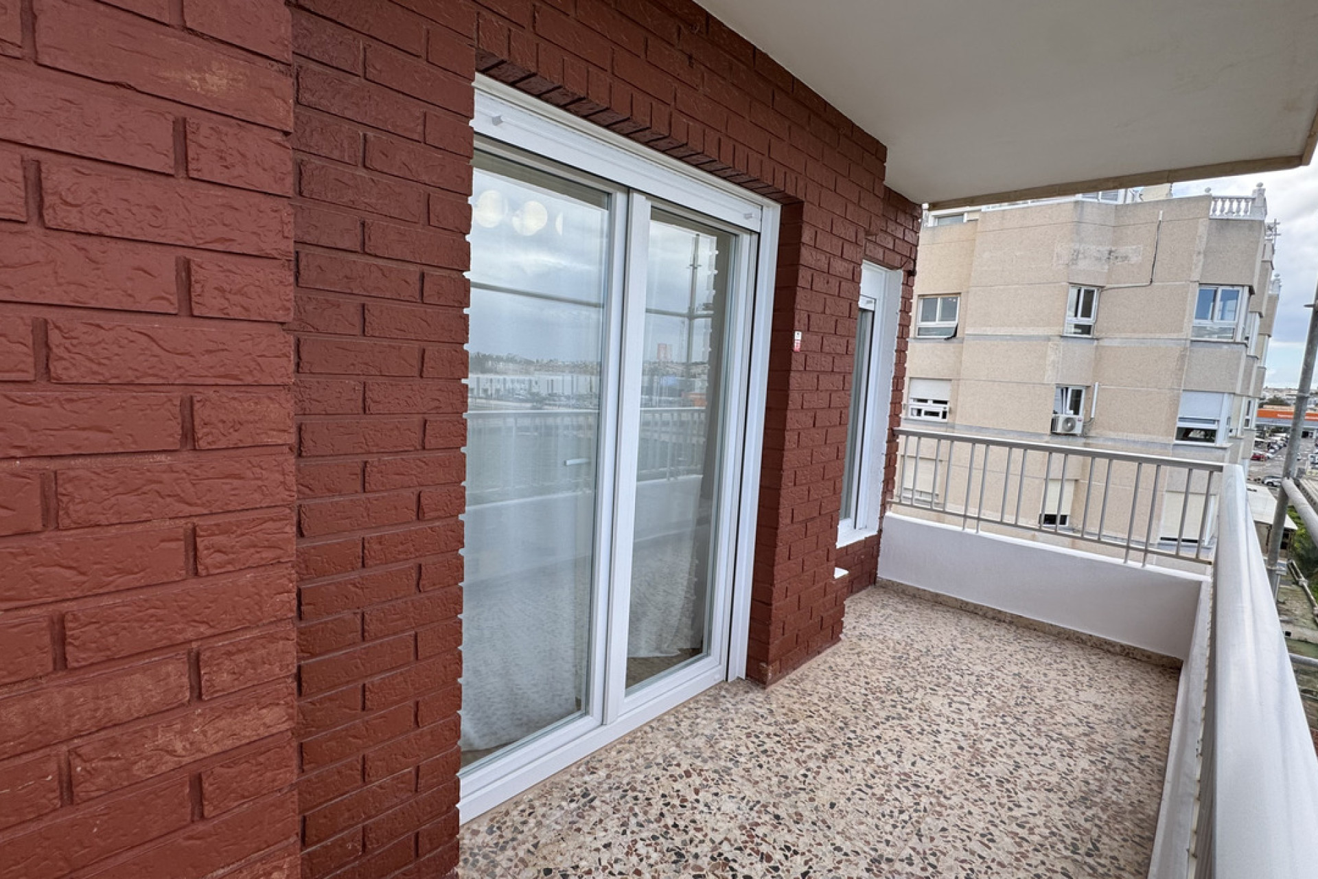 Resale - 1. Apartment / flat - Punta Prima - Costa Blanca South