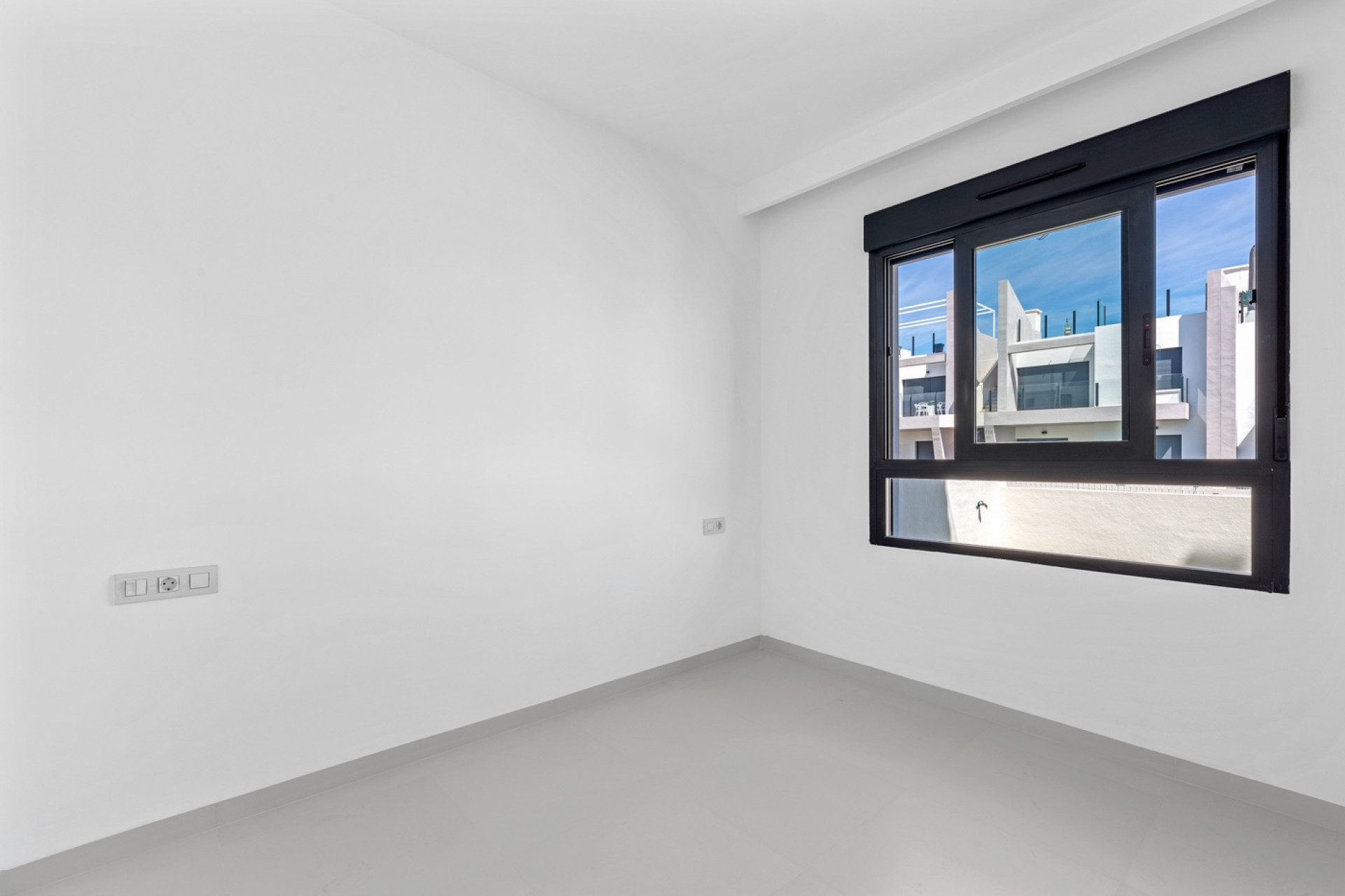 Resale - 1. Apartment / flat - San Miguel de Salinas - Costa Blanca South