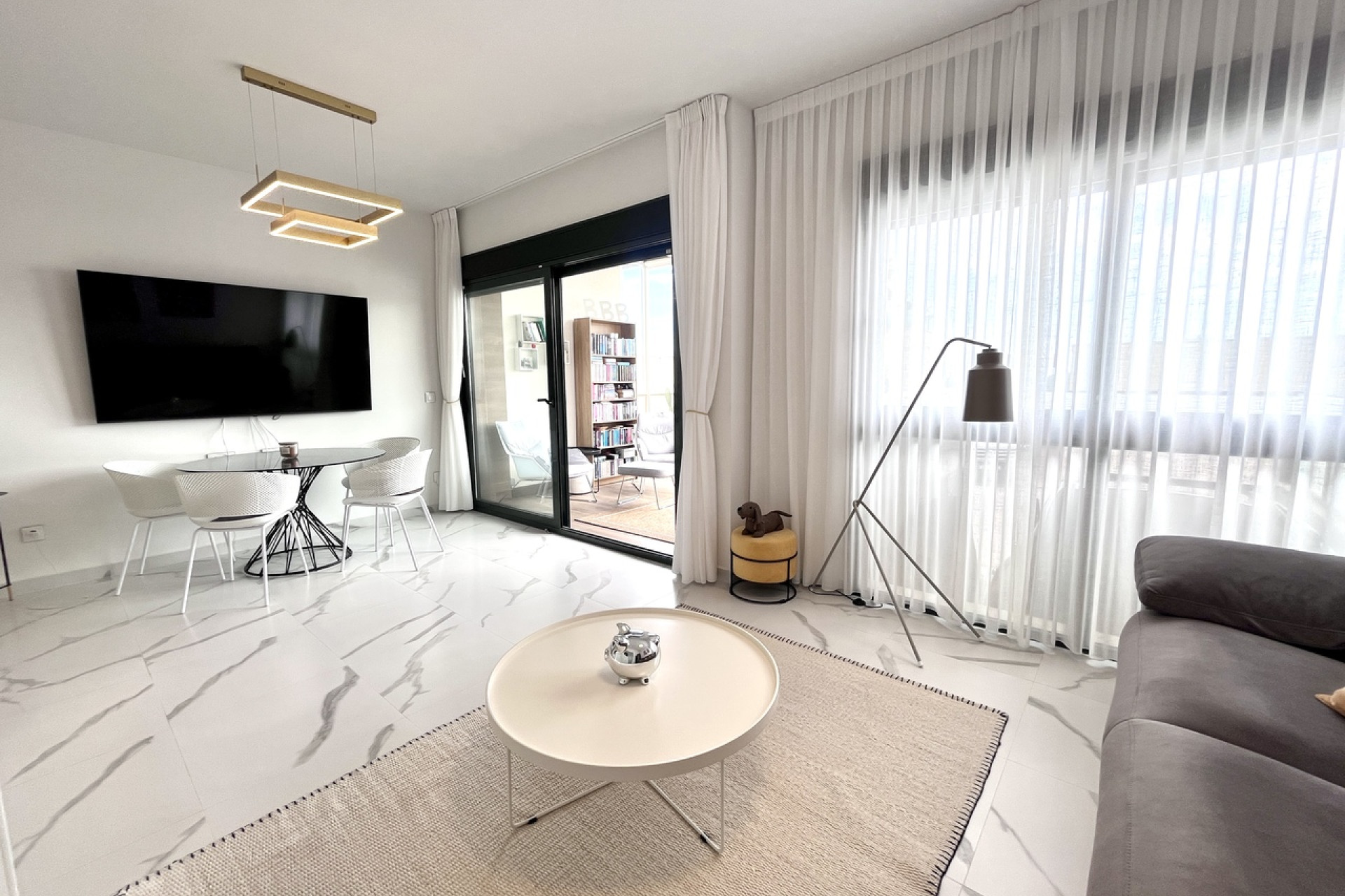 Resale - 1. Apartment / flat - San Miguel de Salinas - Costa Blanca South