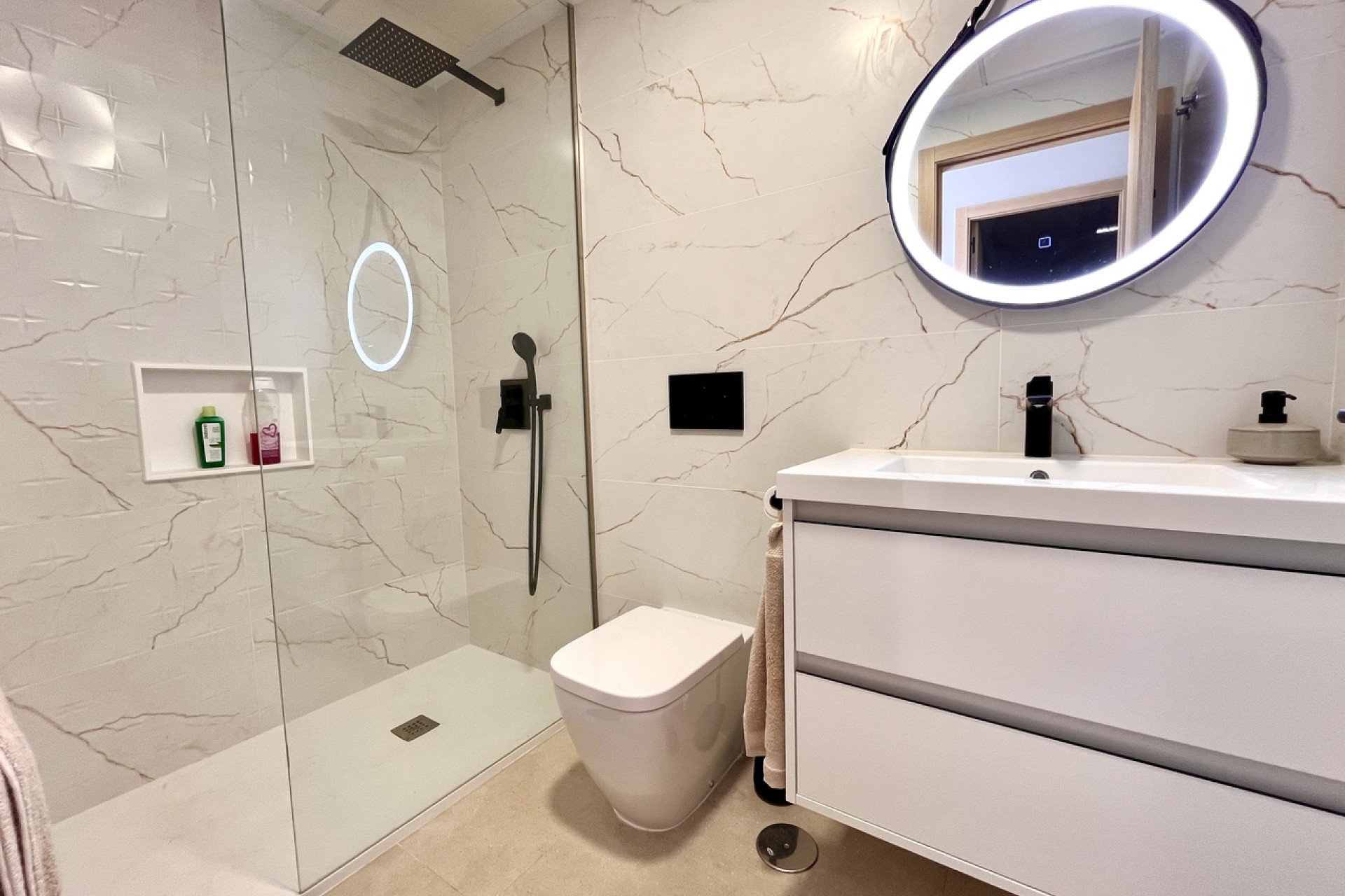 Resale - 1. Apartment / flat - Torre de la Horadada - Costa Blanca South