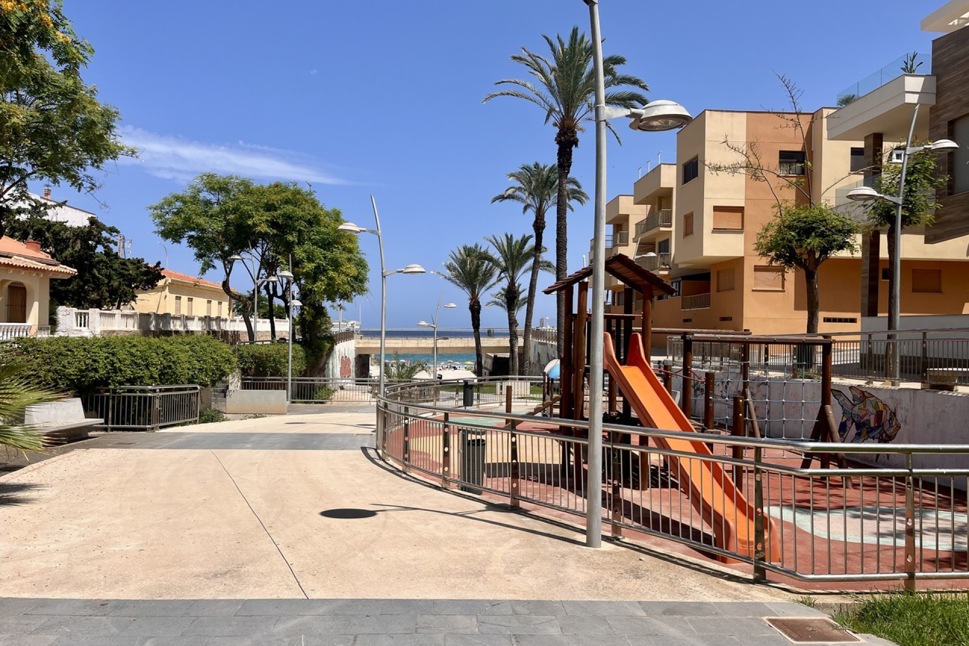 Resale - 1. Apartment / flat - Torre de la Horadada - Costa Blanca South