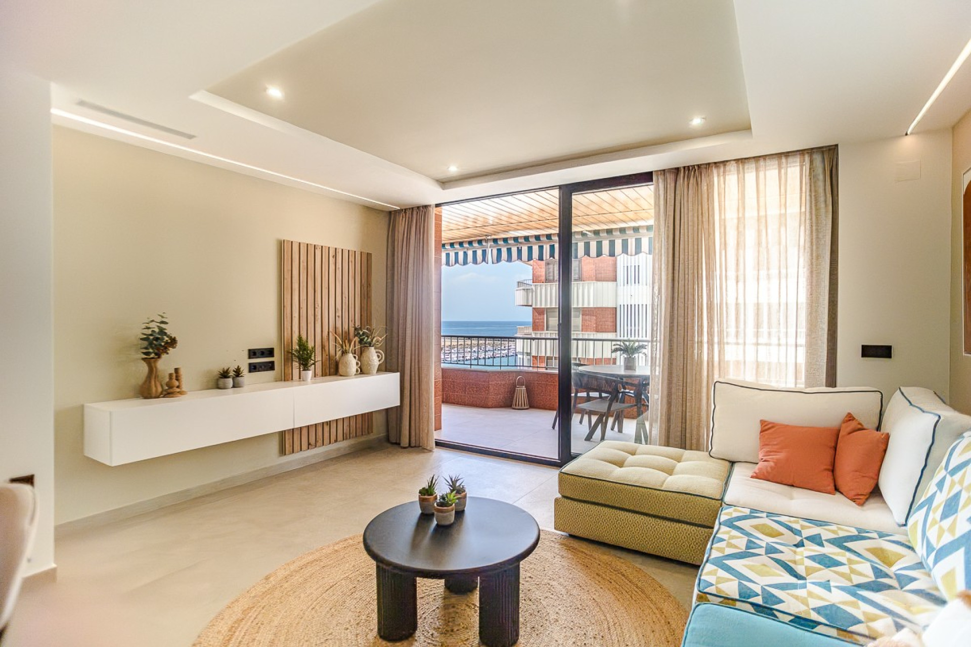 Resale - 1. Apartment / flat - Torrevieja - Acequion