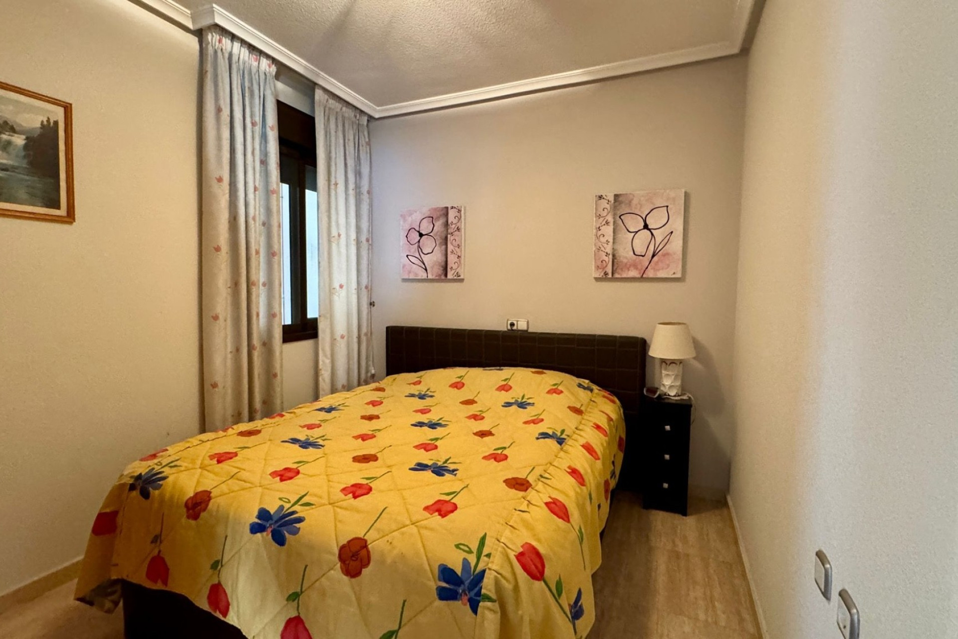 Resale - 1. Apartment / flat - Torrevieja - Centro