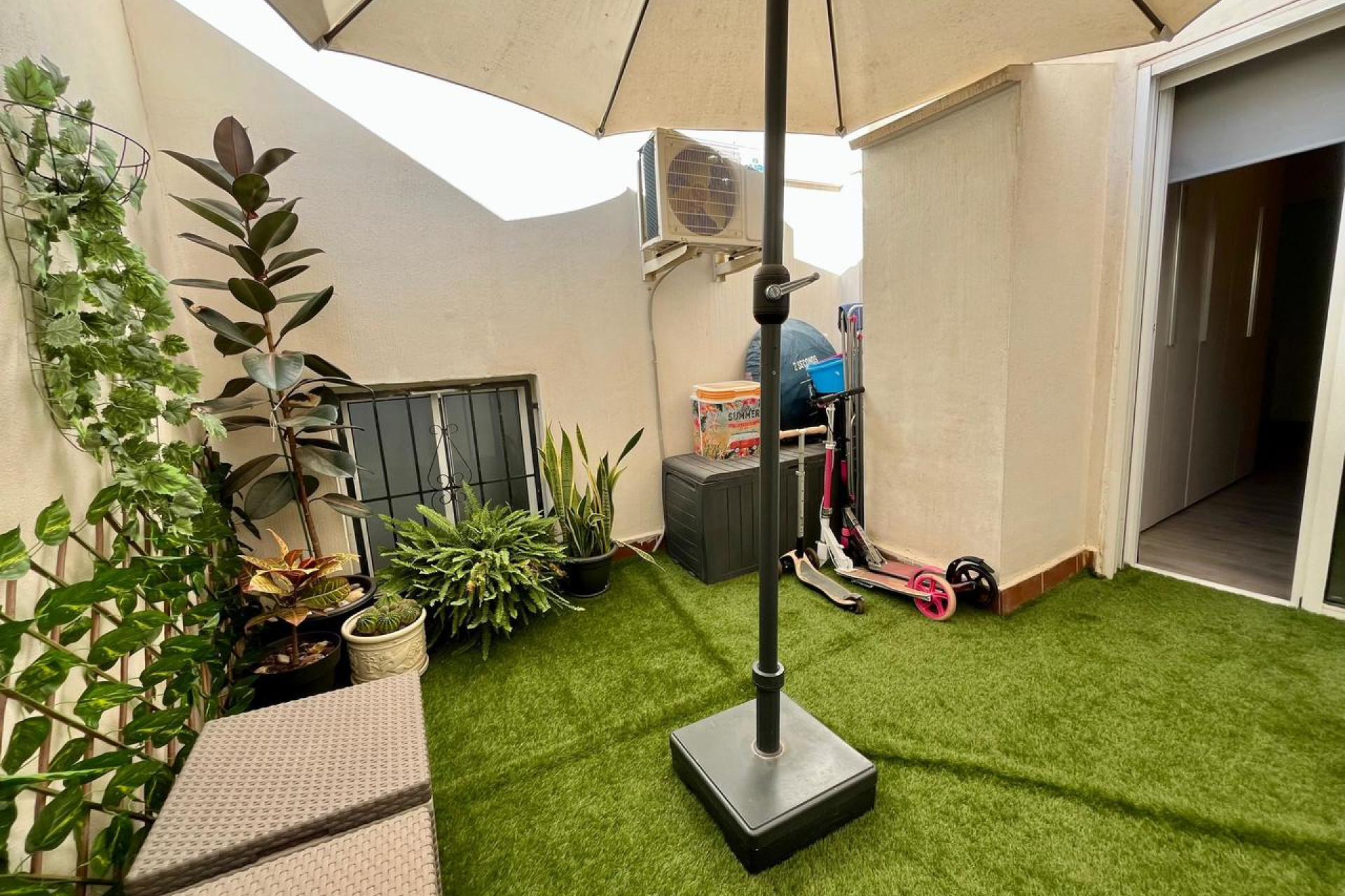 Resale - 1. Apartment / flat - Torrevieja - Costa Blanca South