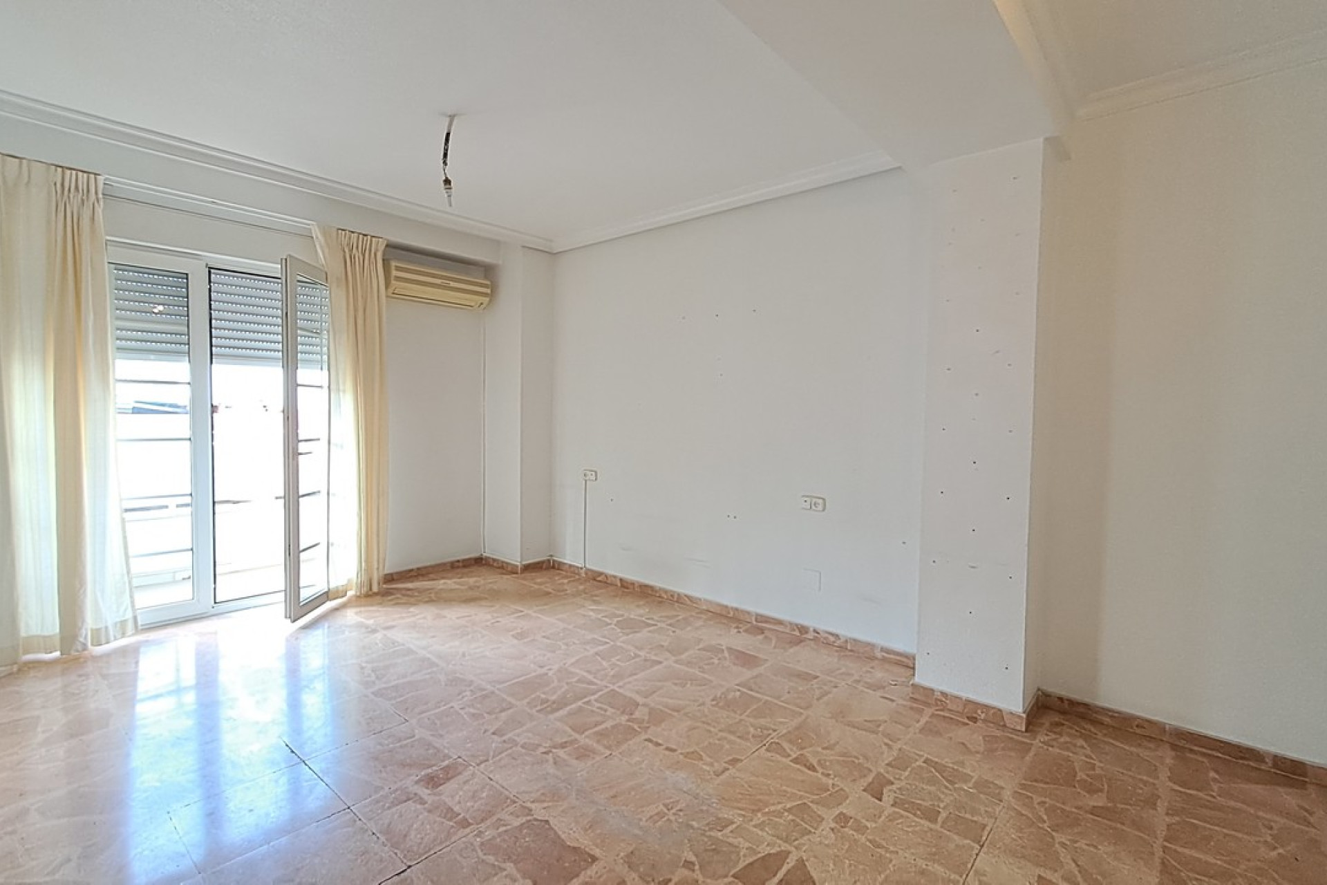 Resale - 1. Apartment / flat - Torrevieja - Costa Blanca South
