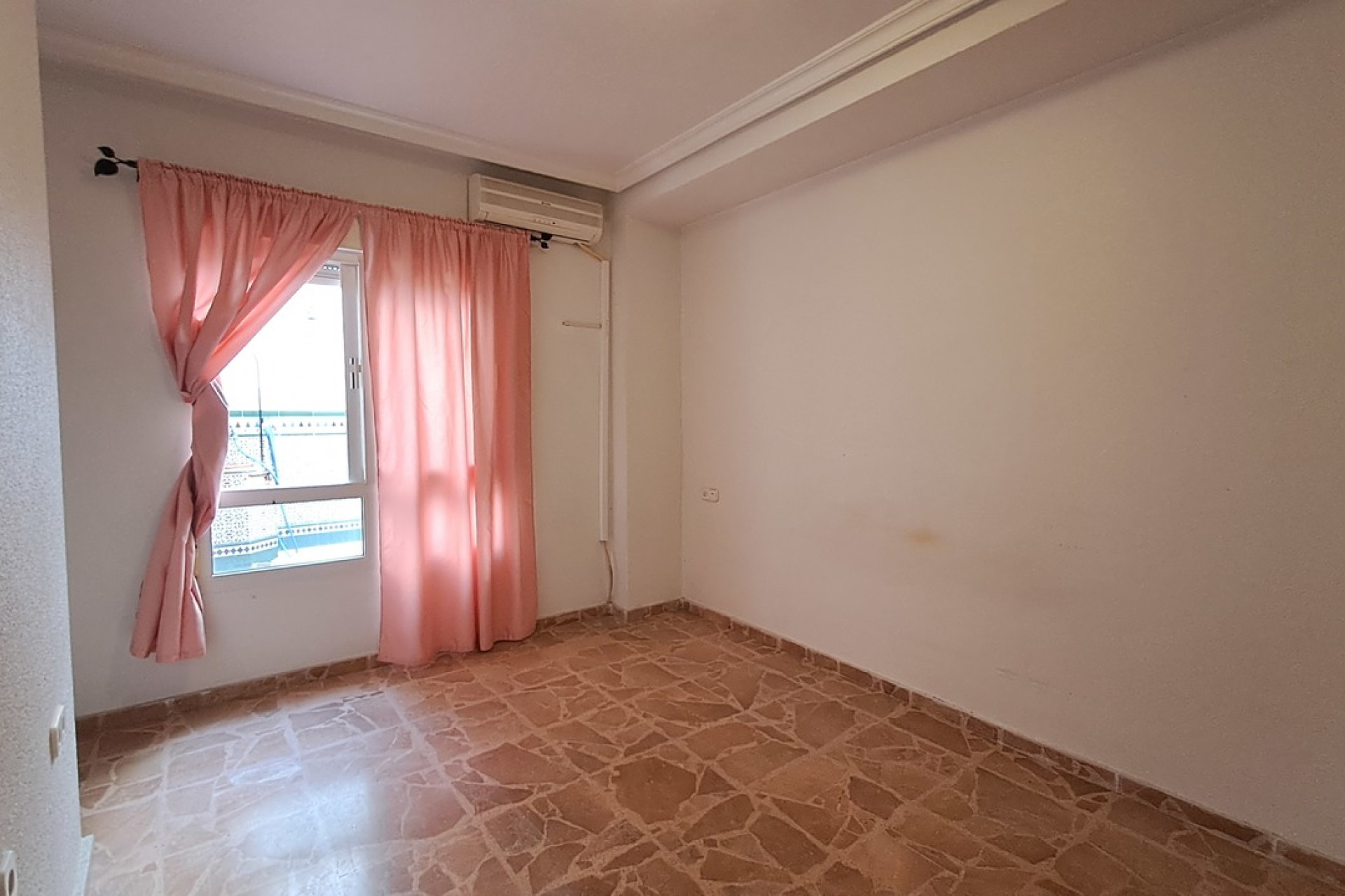 Resale - 1. Apartment / flat - Torrevieja - Costa Blanca South