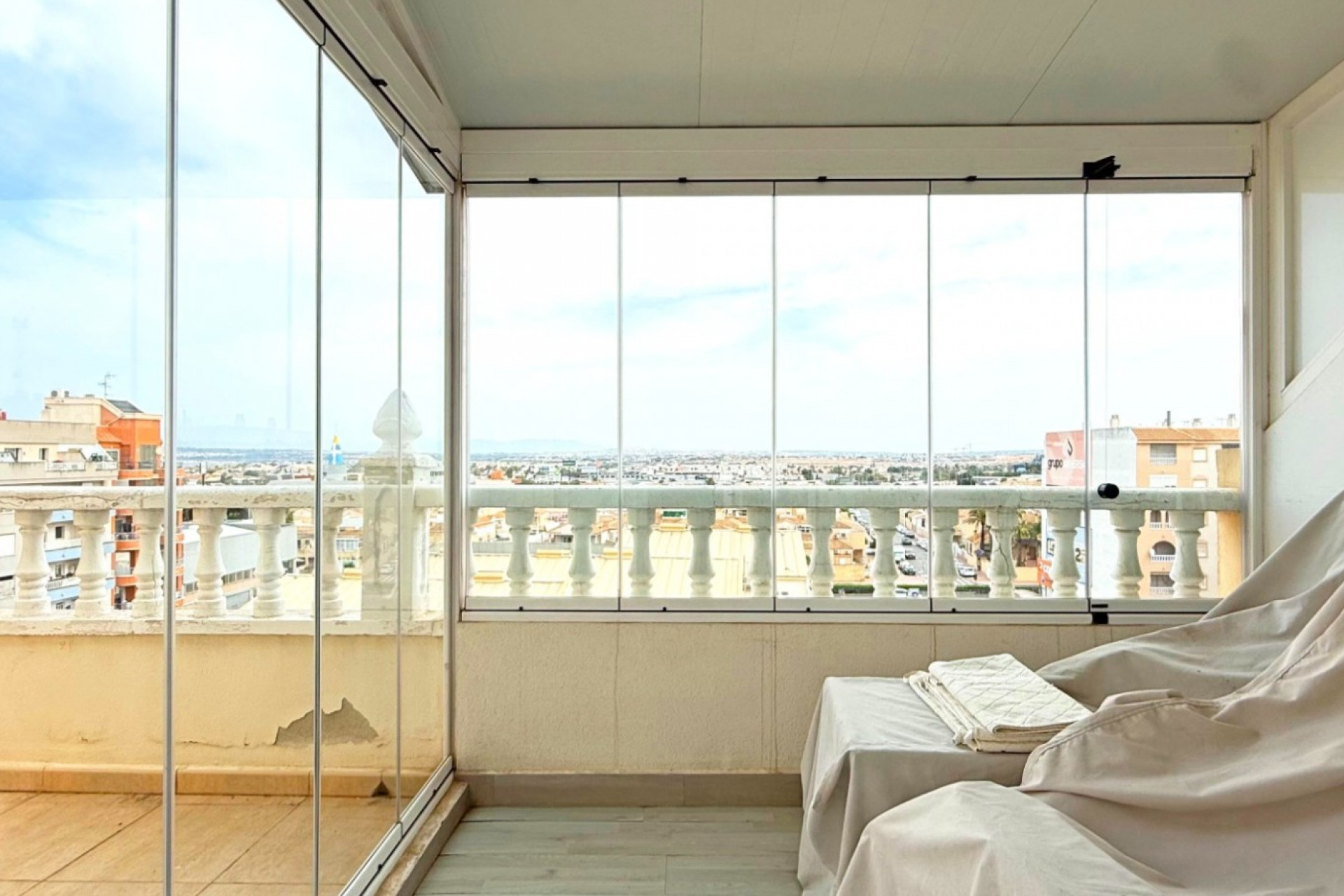 Resale - 1. Apartment / flat - Torrevieja - Costa Blanca South