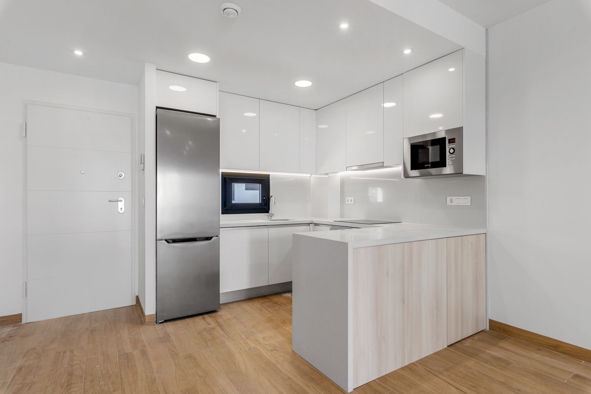 Resale - 1. Apartment / flat - Torrevieja - Costa Blanca South