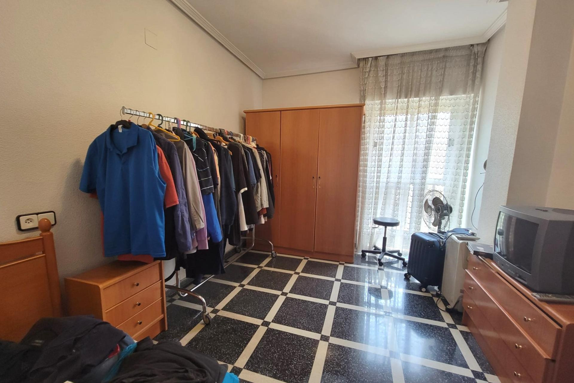 Resale - 1. Apartment / flat - Torrevieja - Costa Blanca South