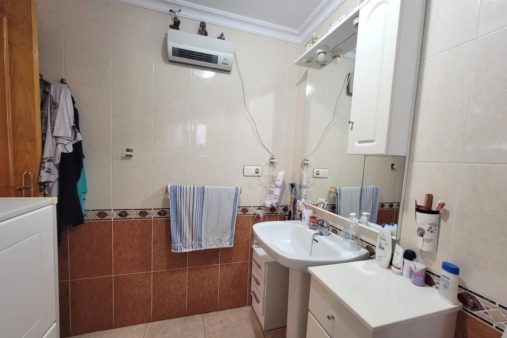 Resale - 1. Apartment / flat - Torrevieja - Costa Blanca South