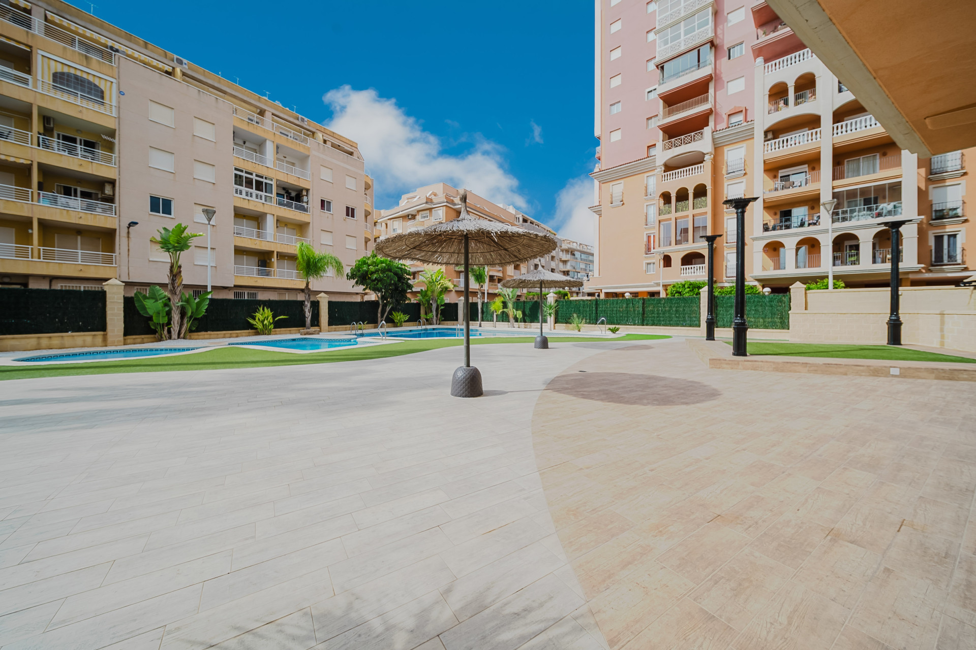Resale - 1. Apartment / flat - Torrevieja - Costa Blanca South