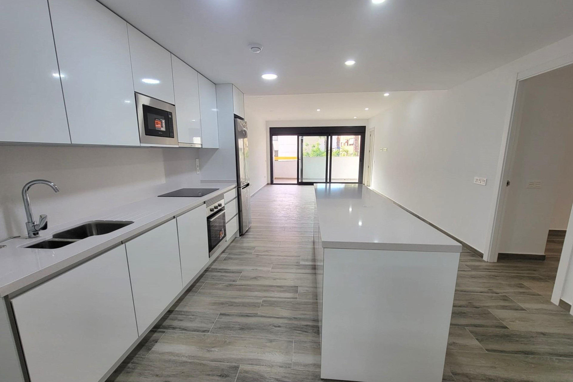 Resale - 1. Apartment / flat - Torrevieja - Costa Blanca South