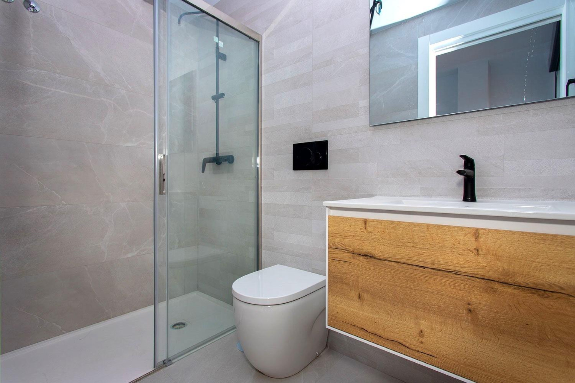 Resale - 1. Apartment / flat - Torrevieja - Costa Blanca South