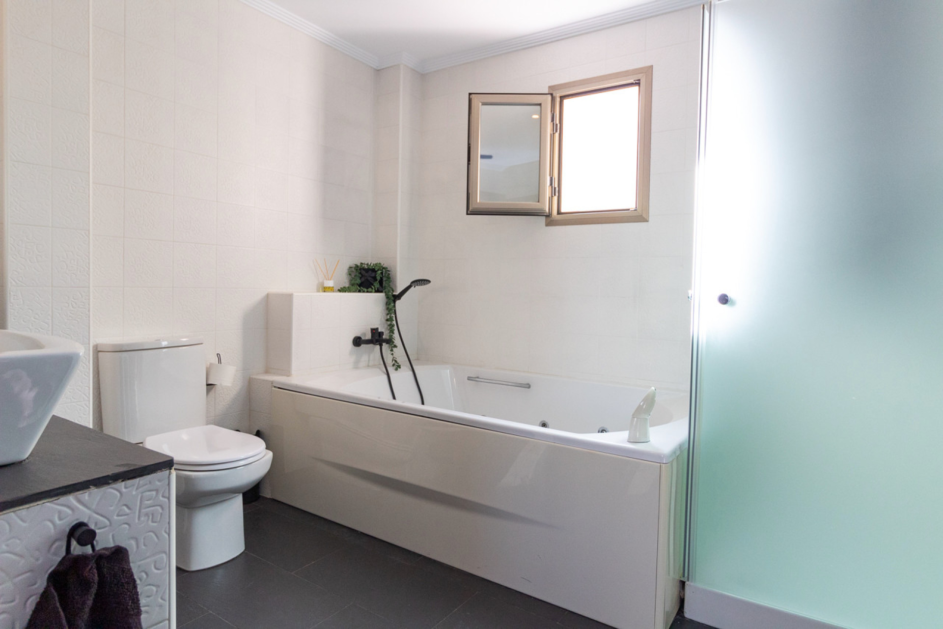 Resale - 1. Apartment / flat - Torrevieja - Costa Blanca South