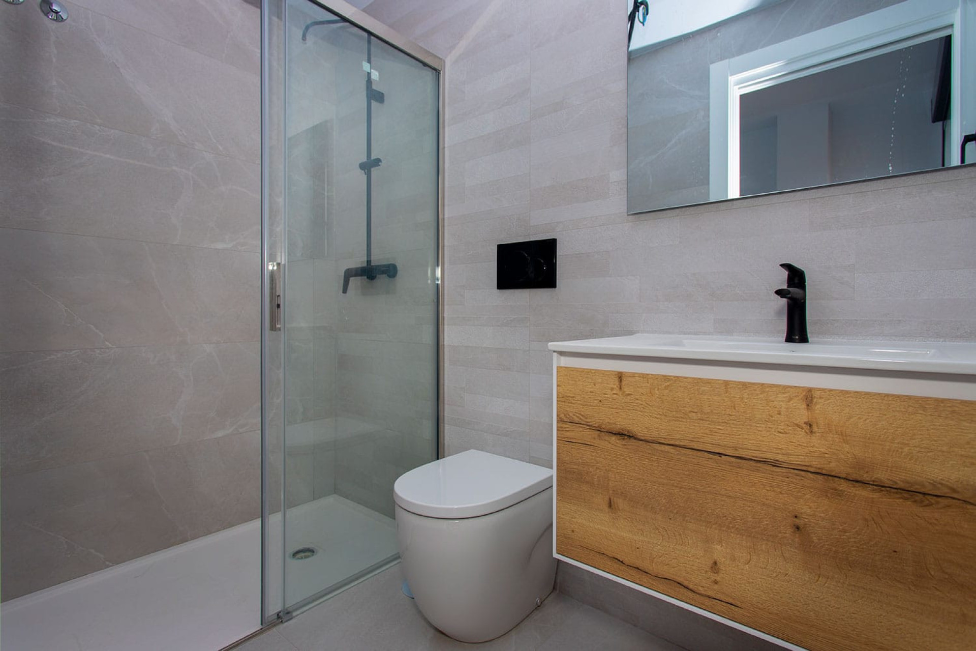 Resale - 1. Apartment / flat - Torrevieja - Costa Blanca South