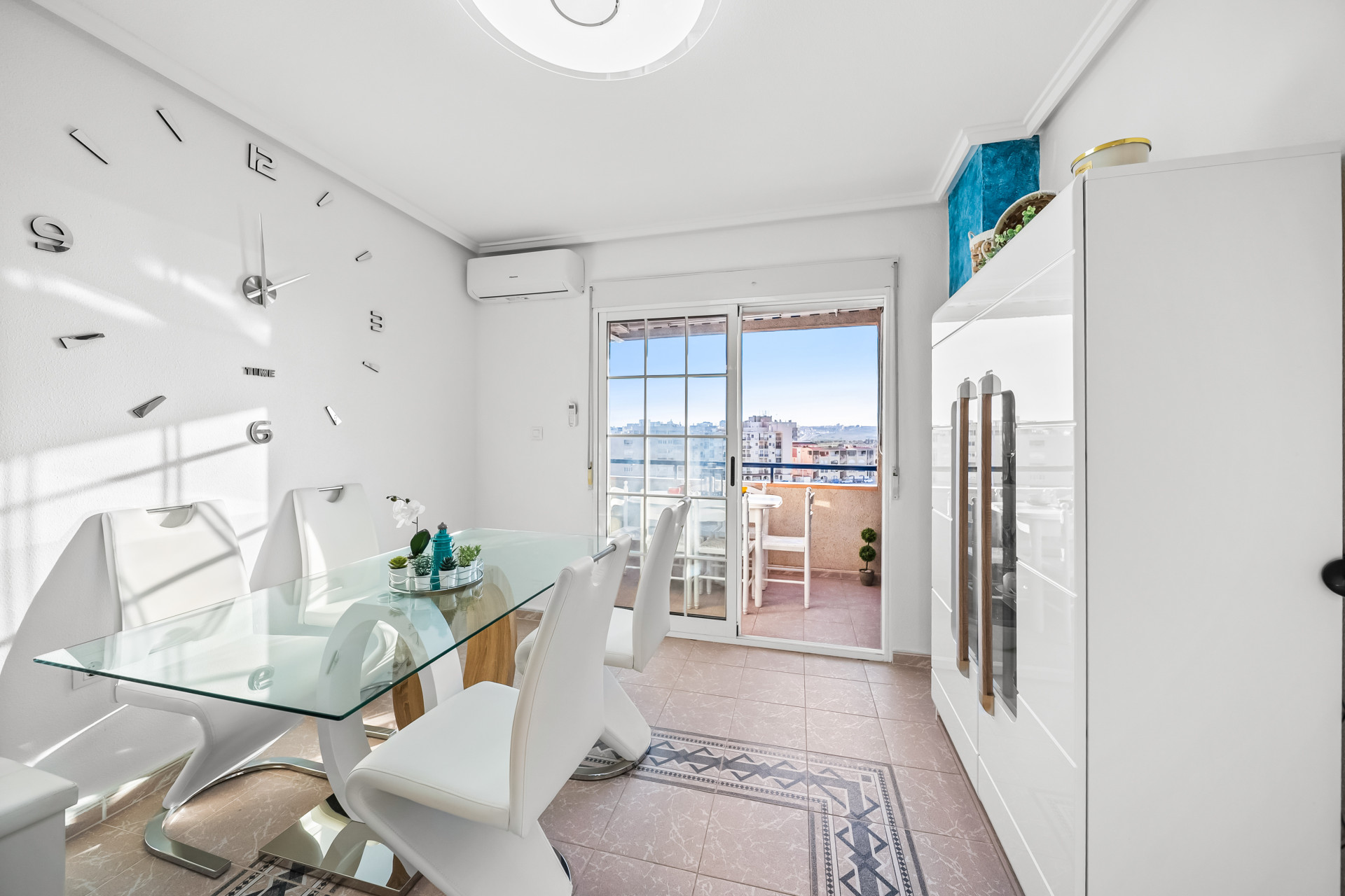 Resale - 1. Apartment / flat - Torrevieja - Costa Blanca South