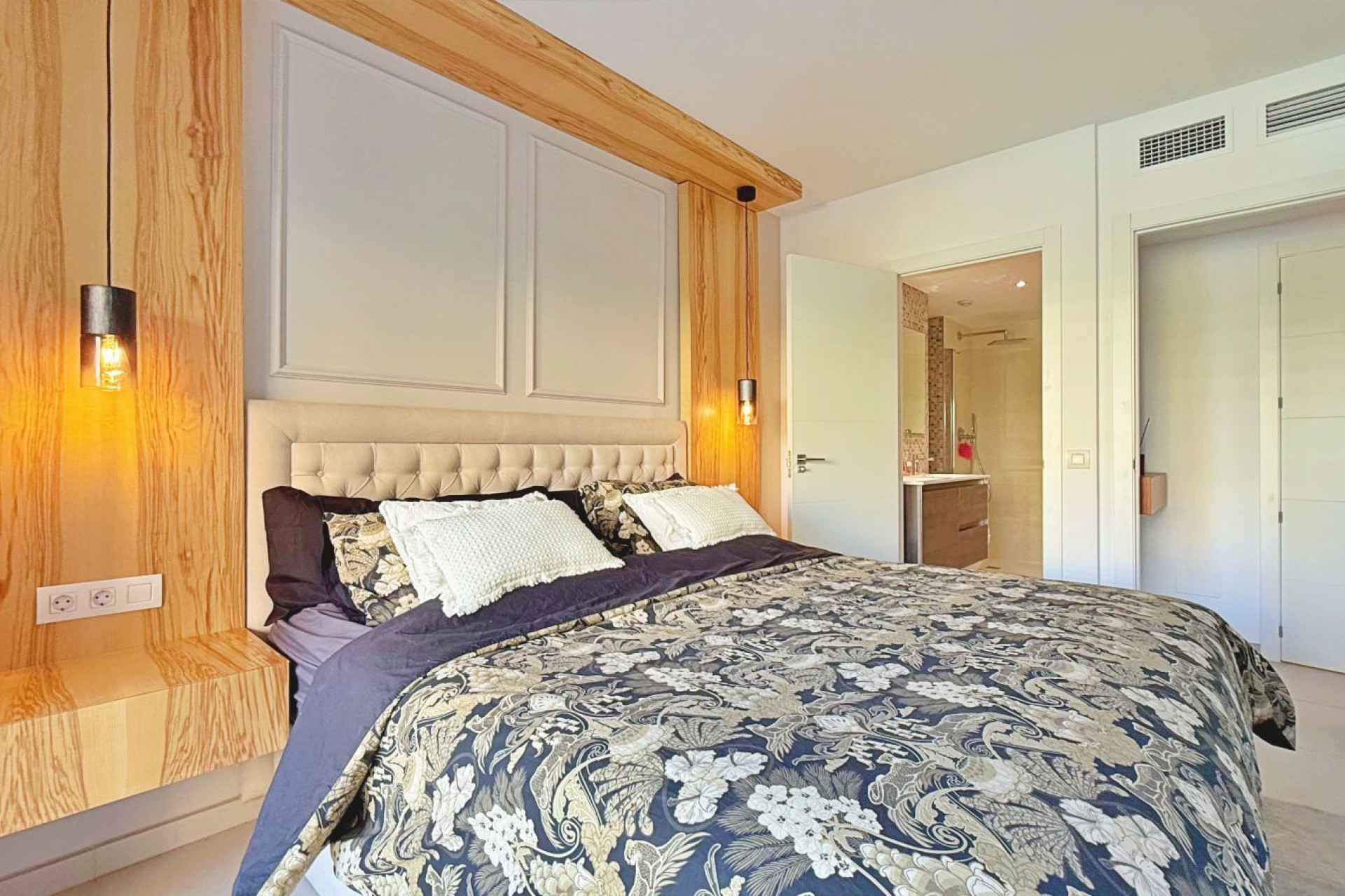 Resale - 1. Apartment / flat - Torrevieja - Costa Blanca South