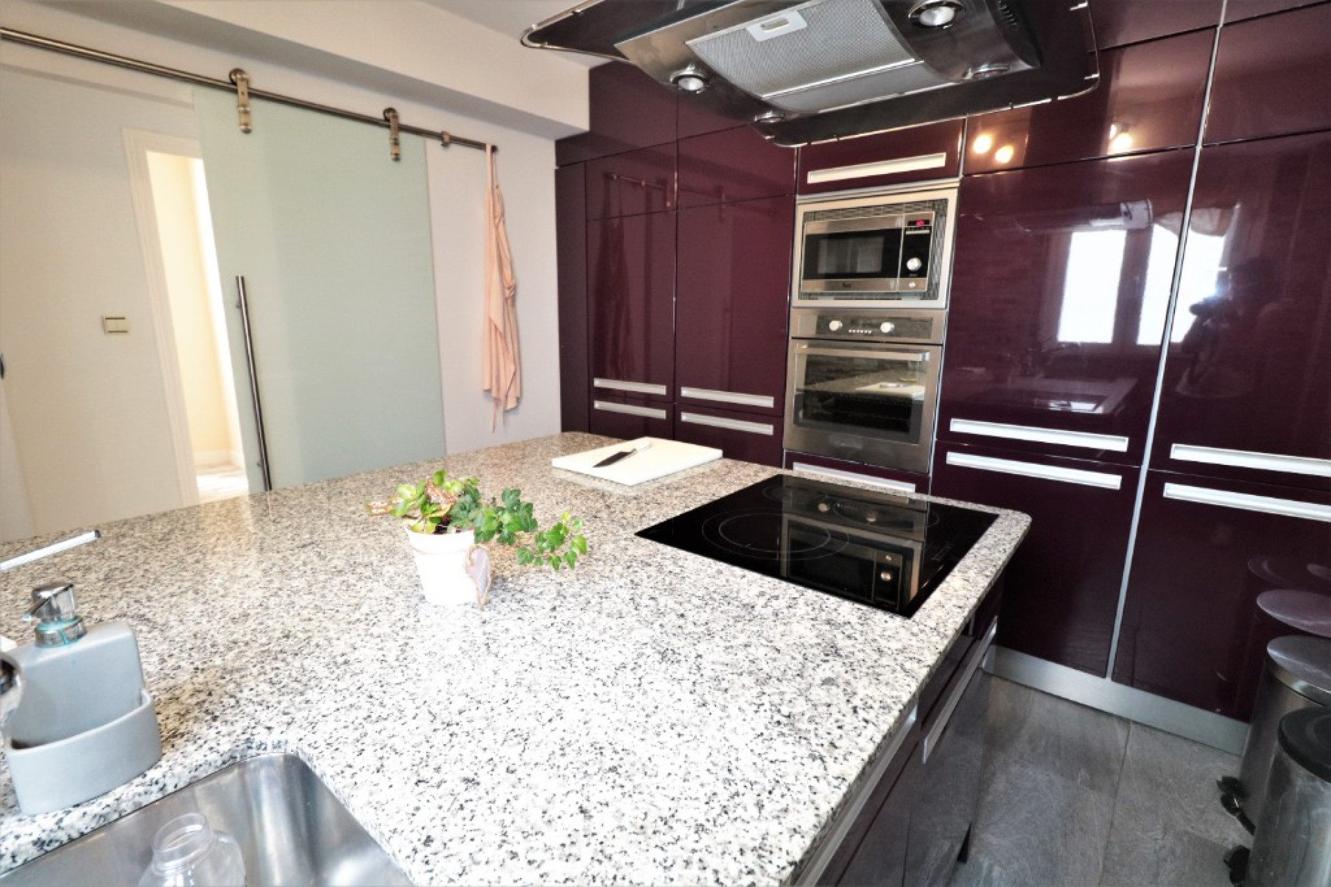 Resale - 1. Apartment / flat - Torrevieja - Costa Blanca South